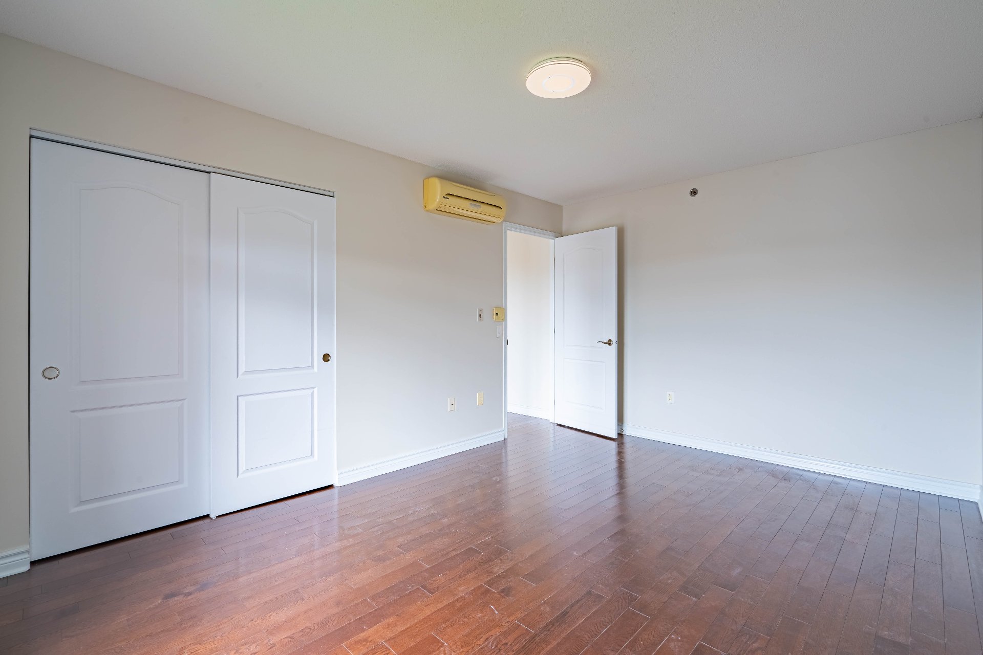 Photo - Chambre à coucher