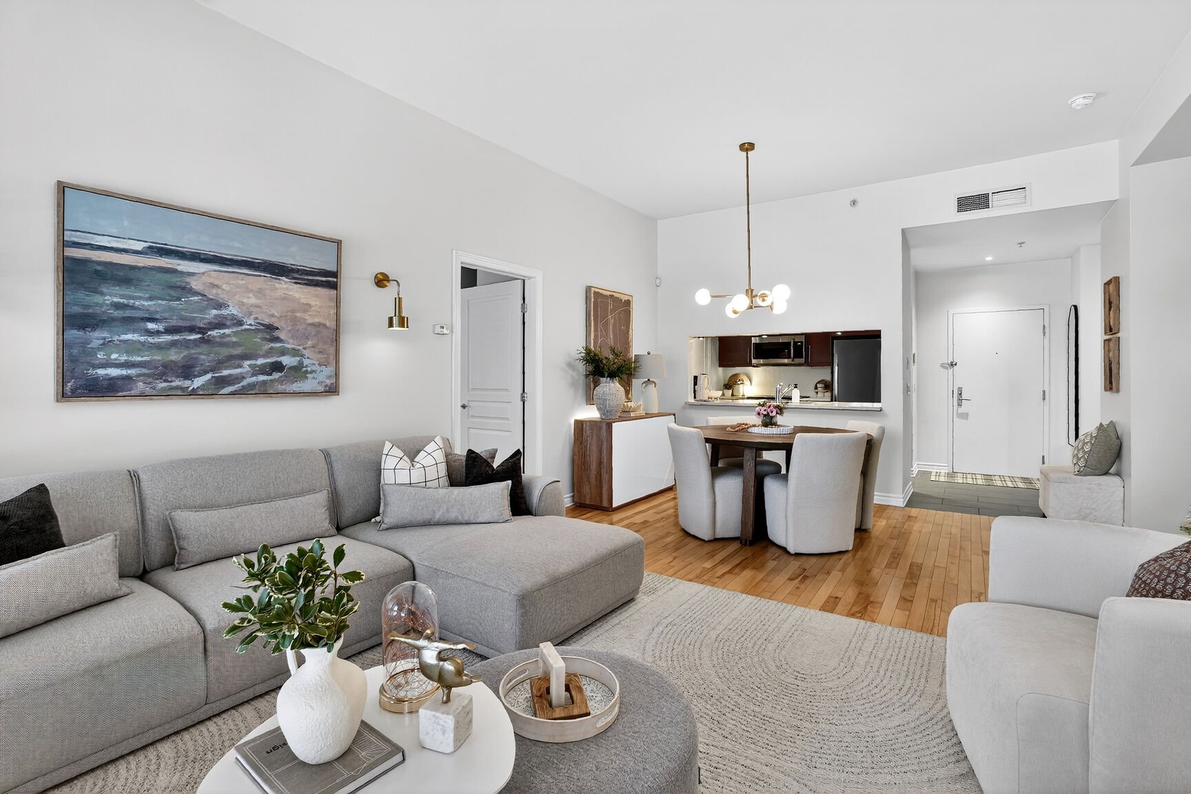 Photo - Overall View