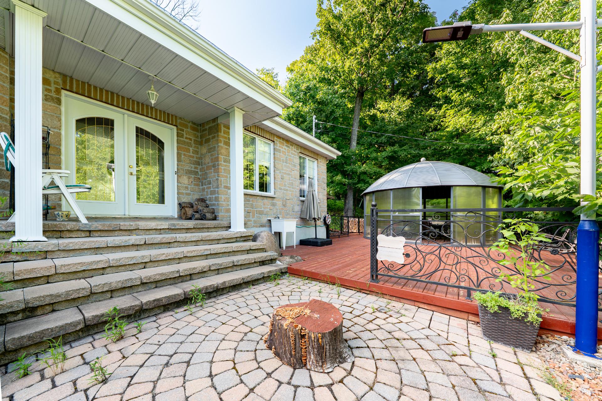 Photo - Entrée extérieure