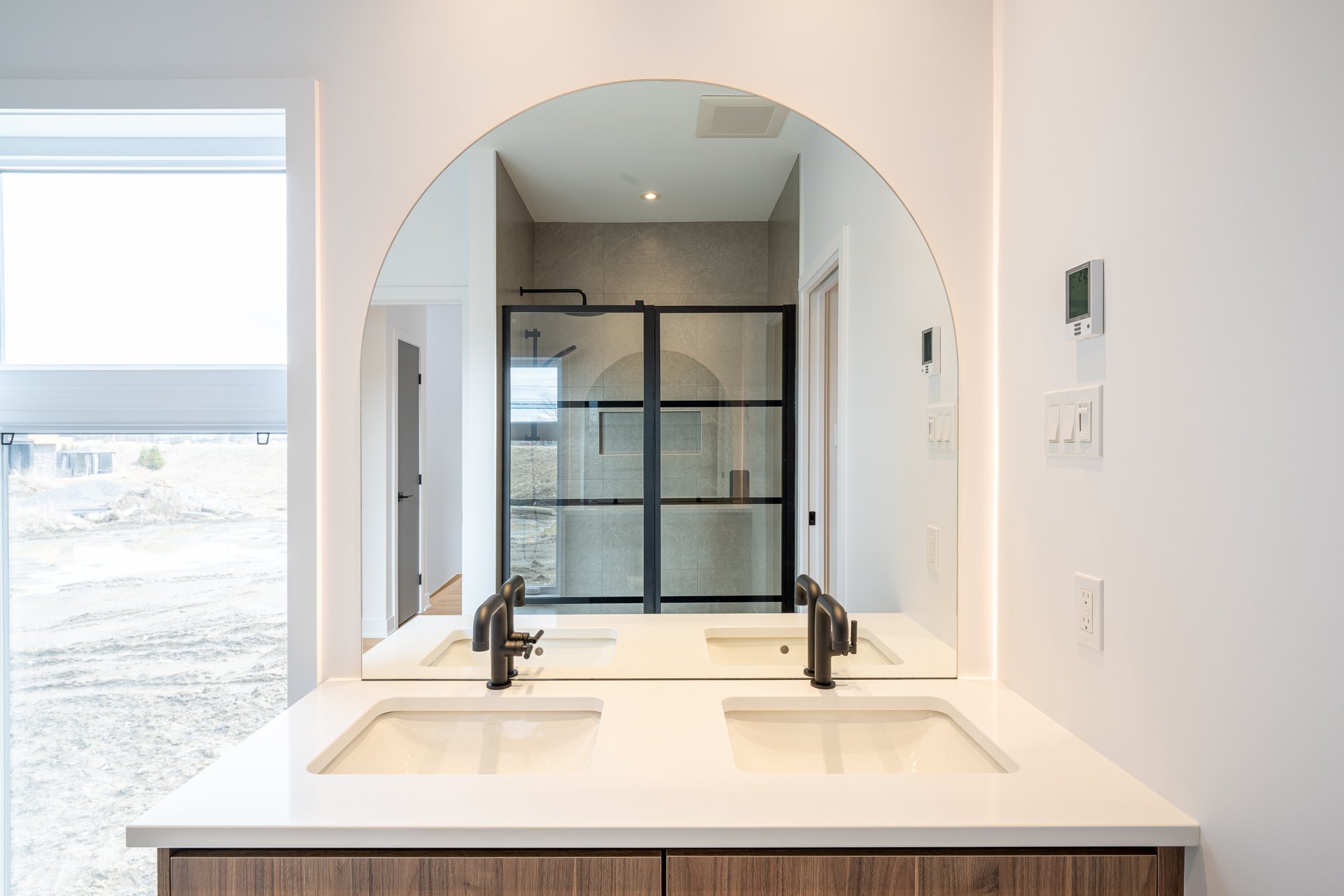 Photo - Salle de bains attenante à la CCP