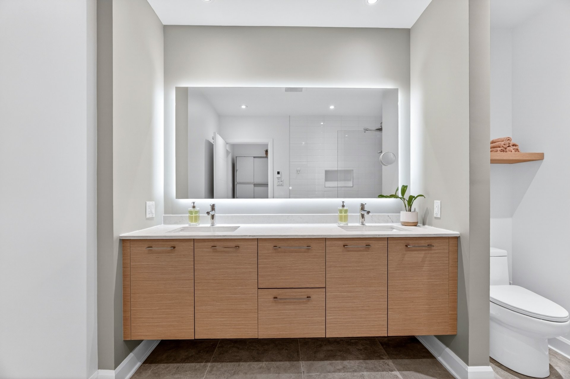 Photo - Bathroom