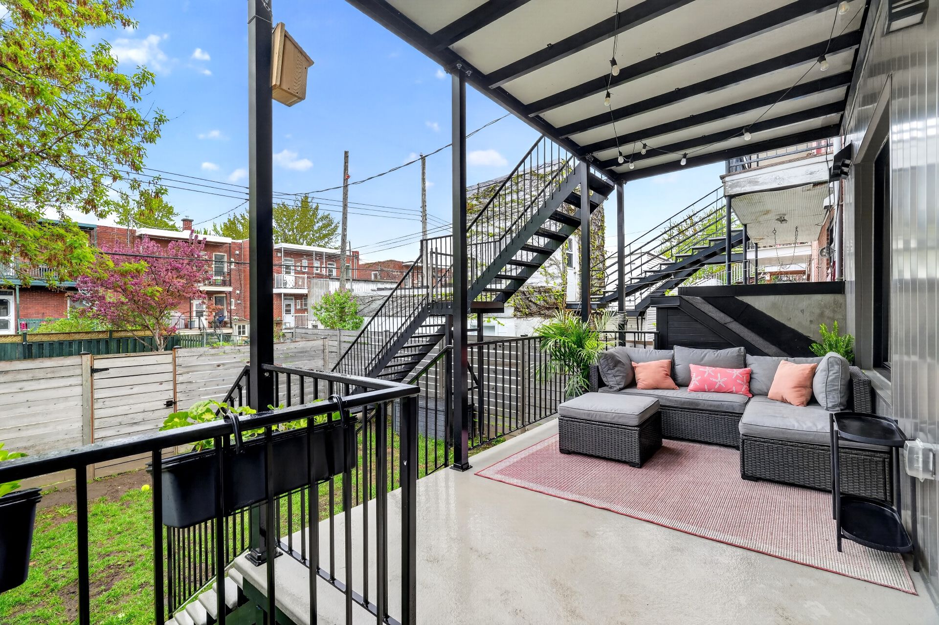 Photo - Balcony