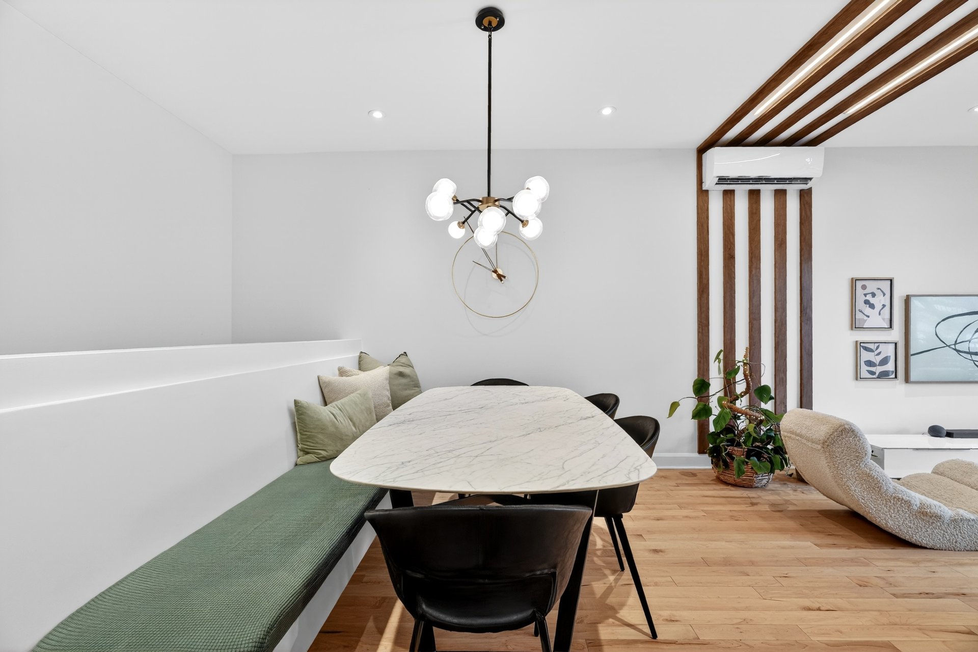 Photo - Dining room