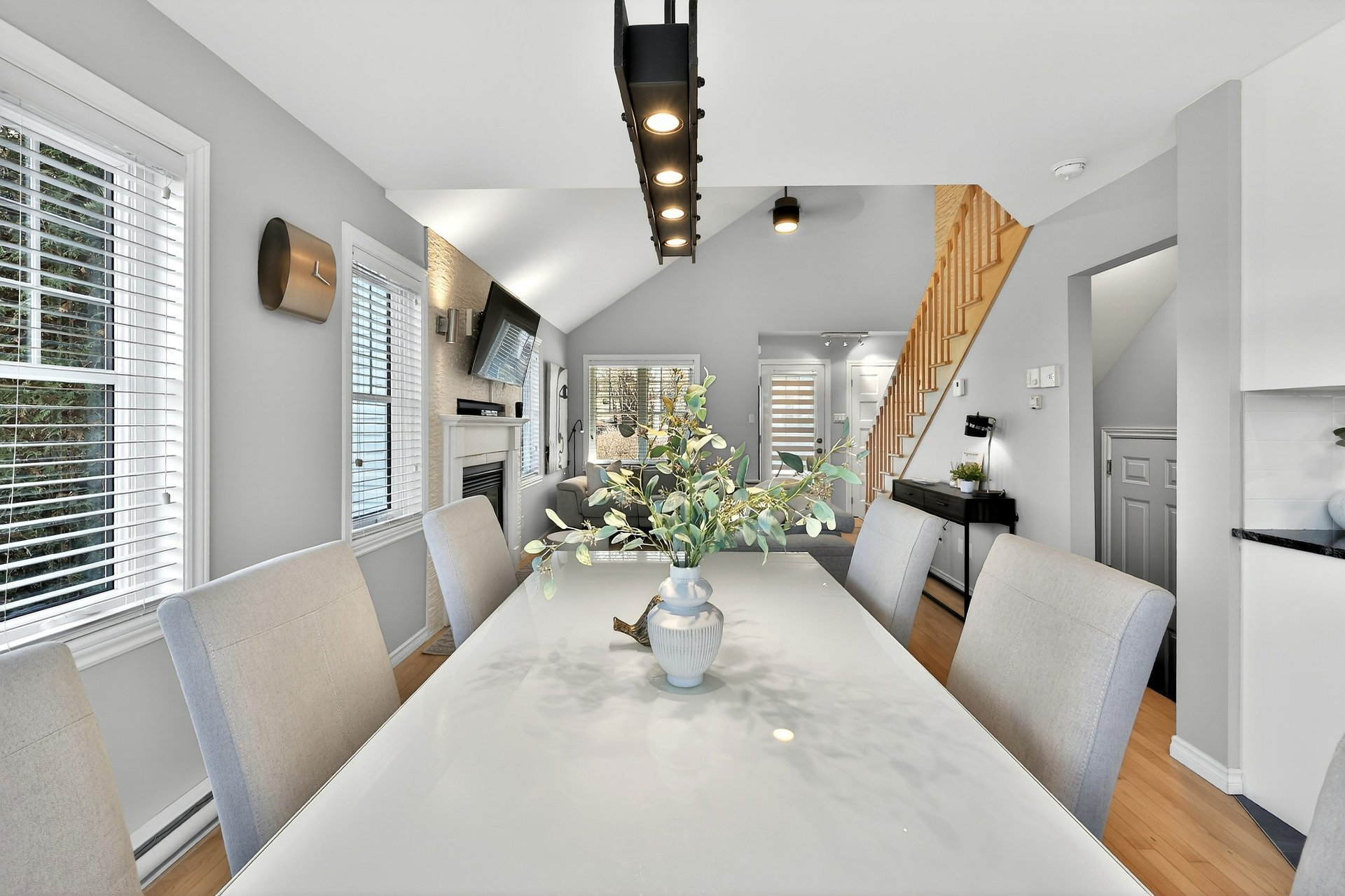 Photo - Salle à manger
