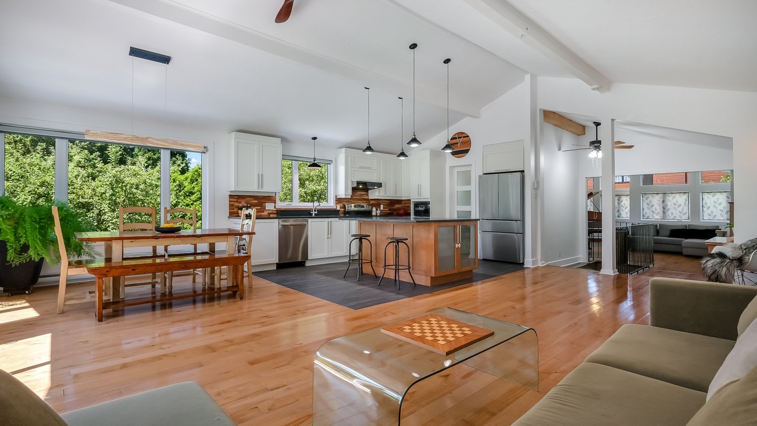 Photo - Overall View