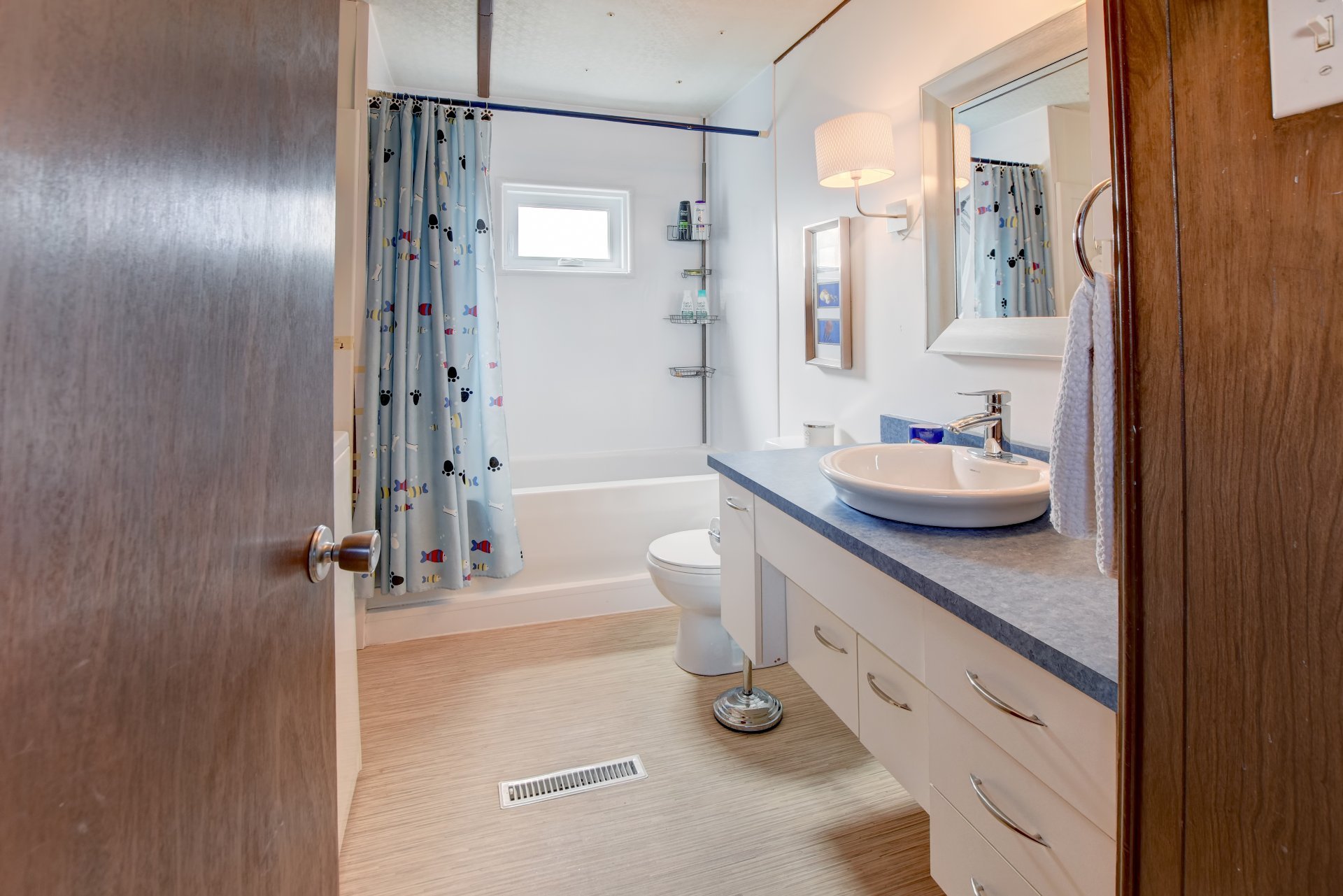 Photo - Bathroom
