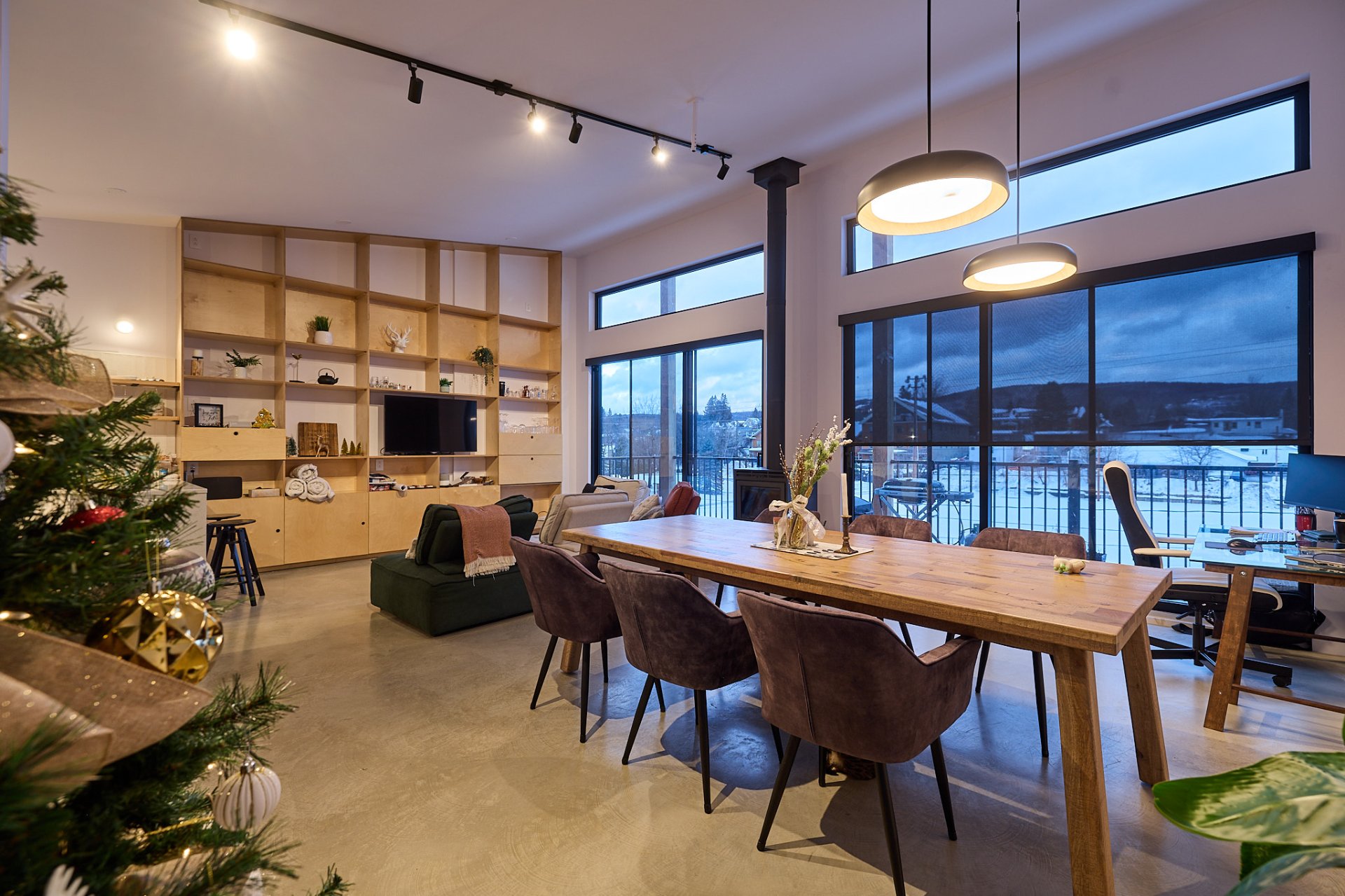 Photo - Overall View