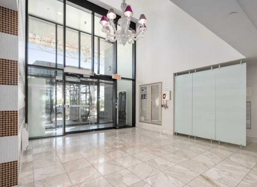 Photo - Hall d'entrée