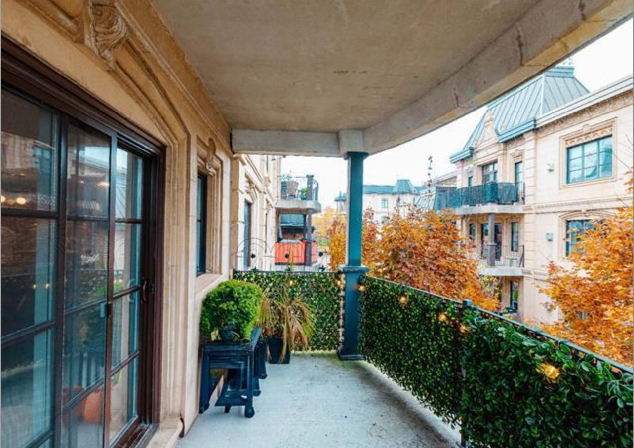 Photo - Balcon