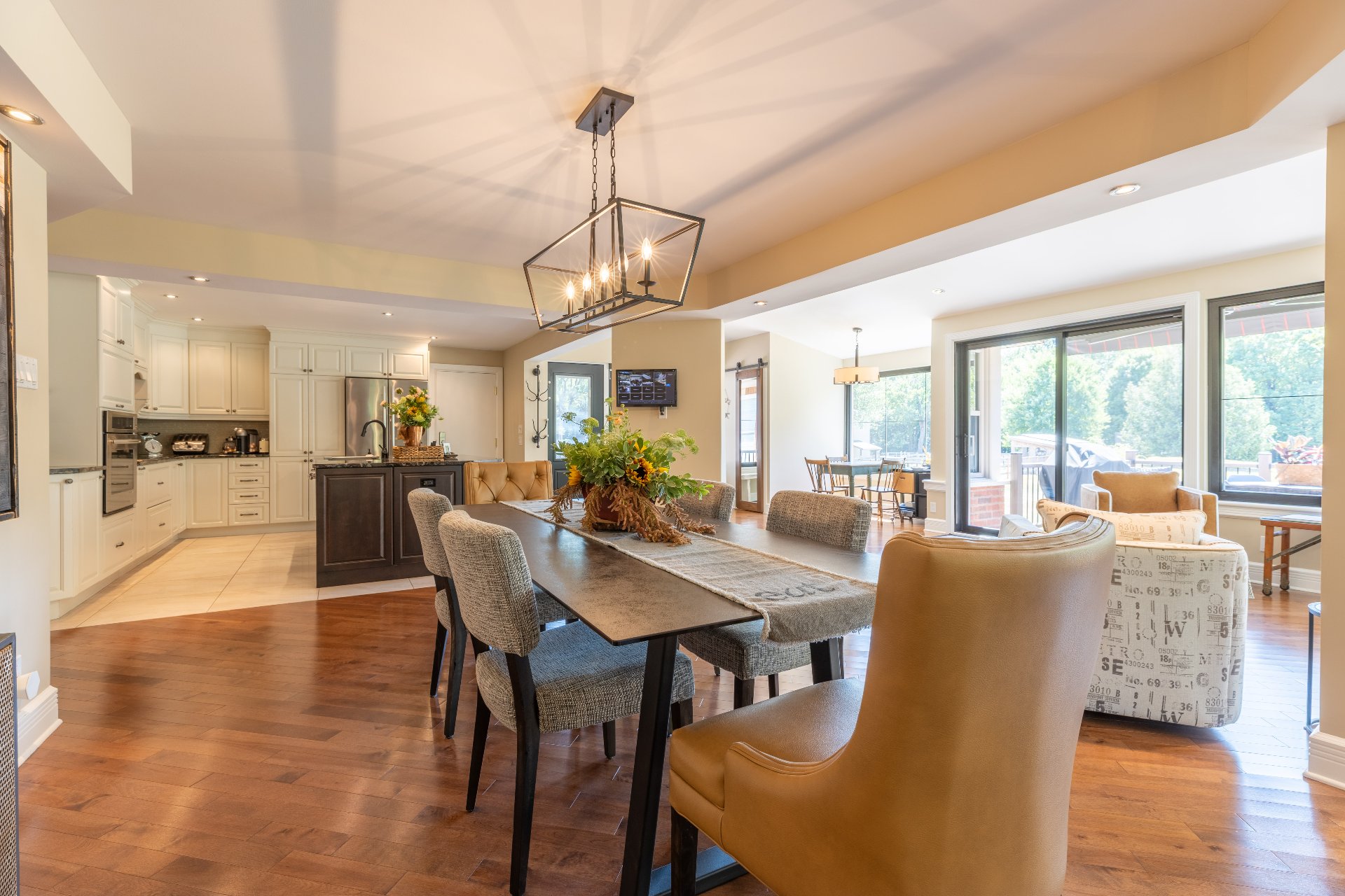 Photo - Salle à manger