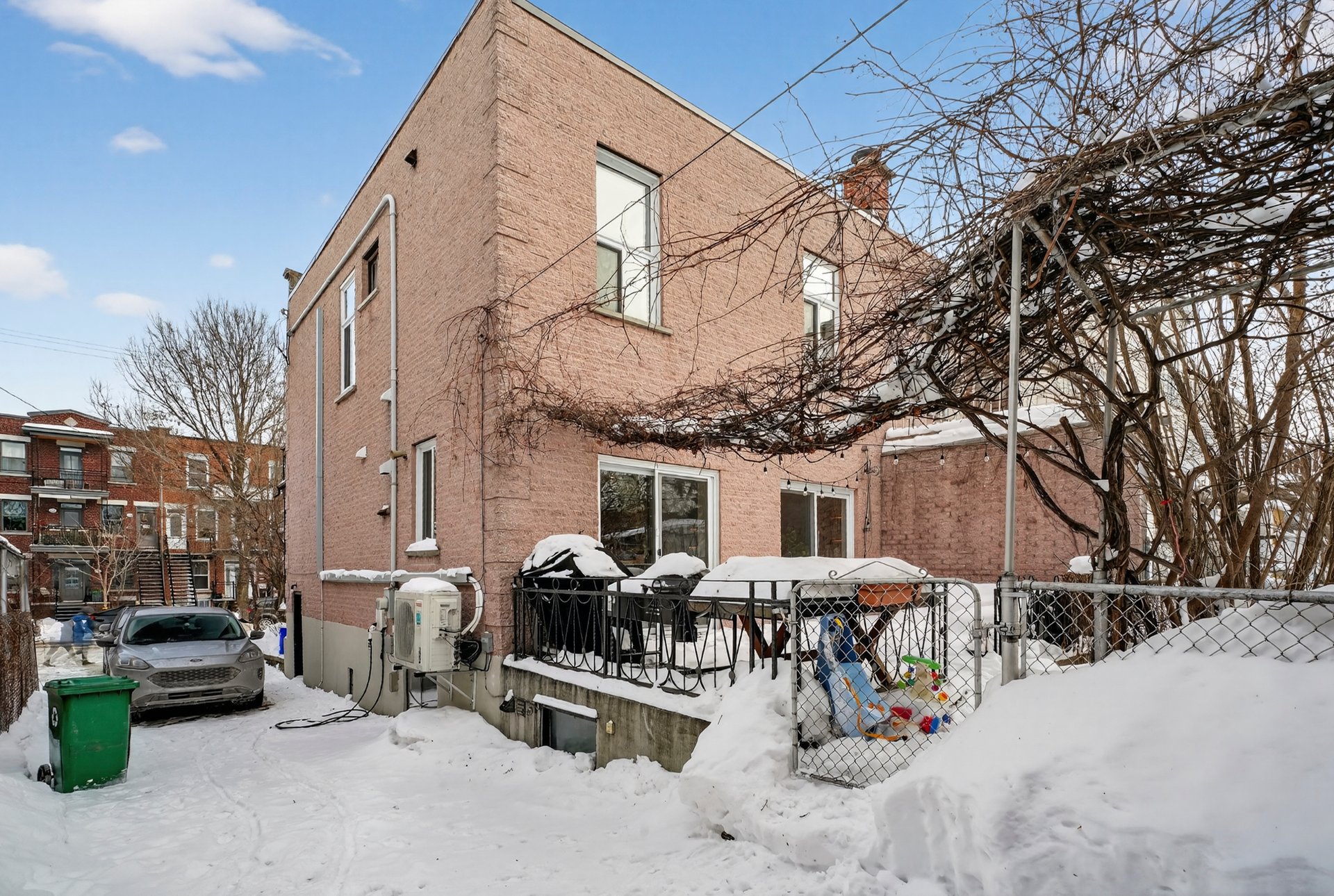 Photo - Overall View