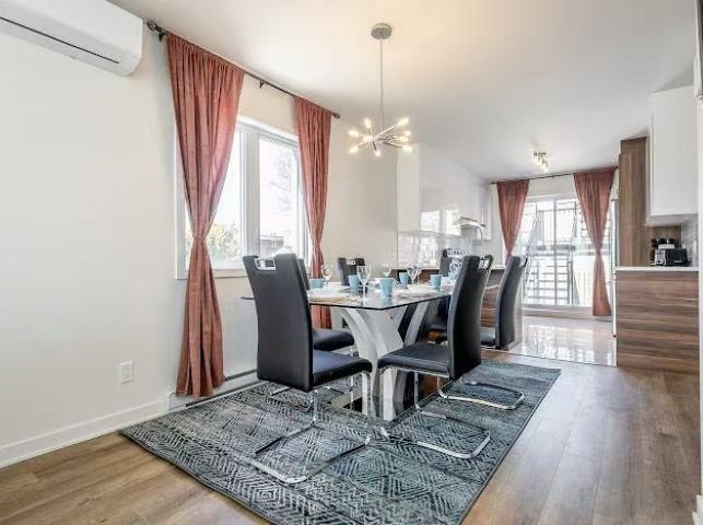 Photo - Salle à manger