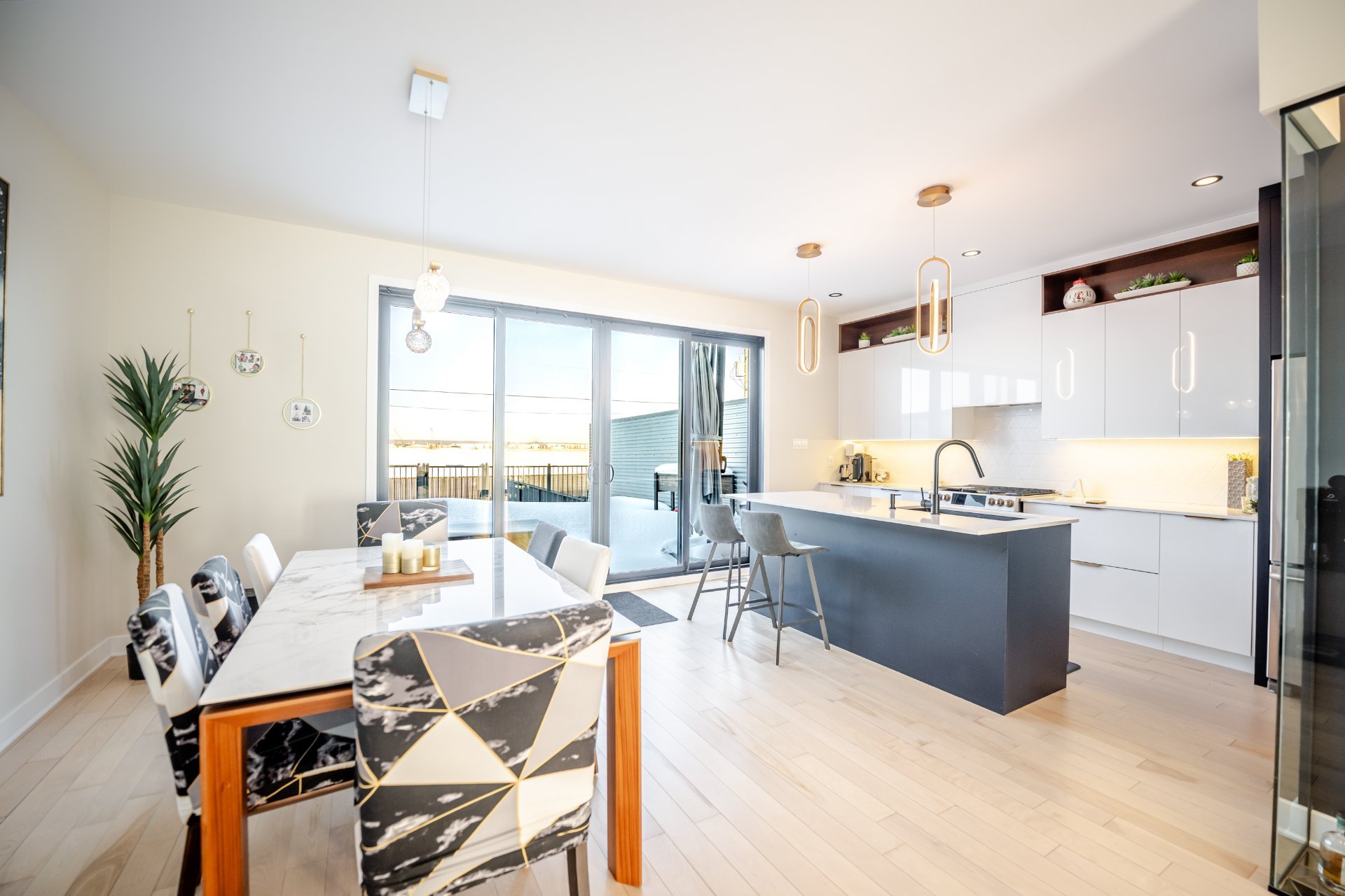 Photo - Salle à manger