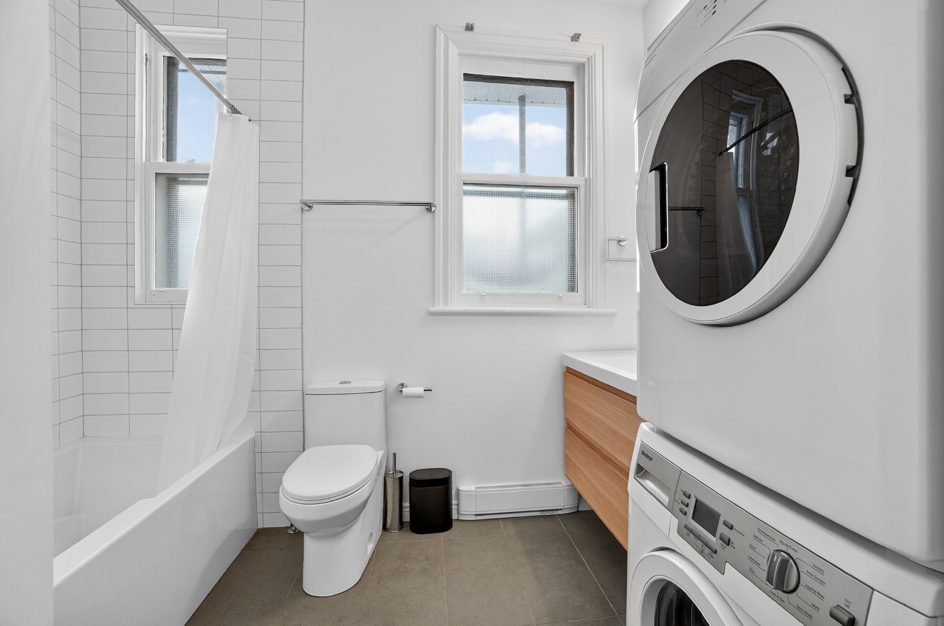 Photo - Bathroom