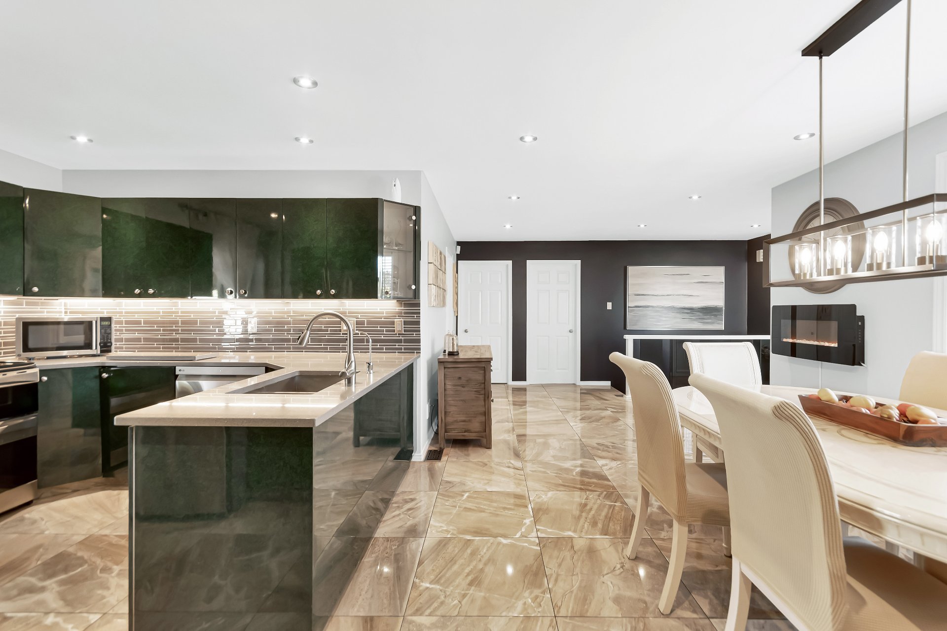 Photo - Salle à manger