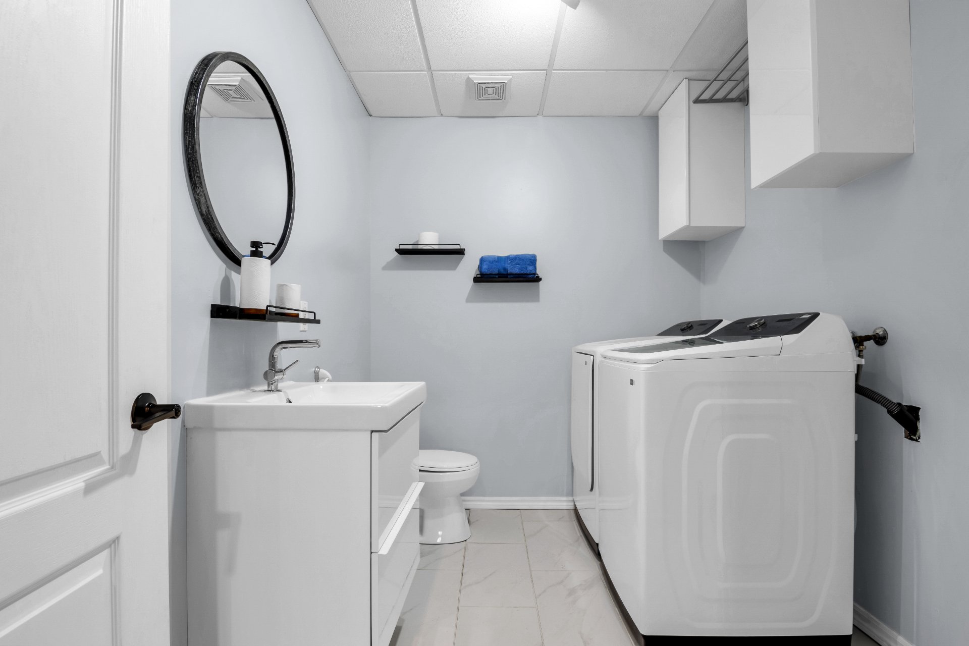 Photo - Laundry room