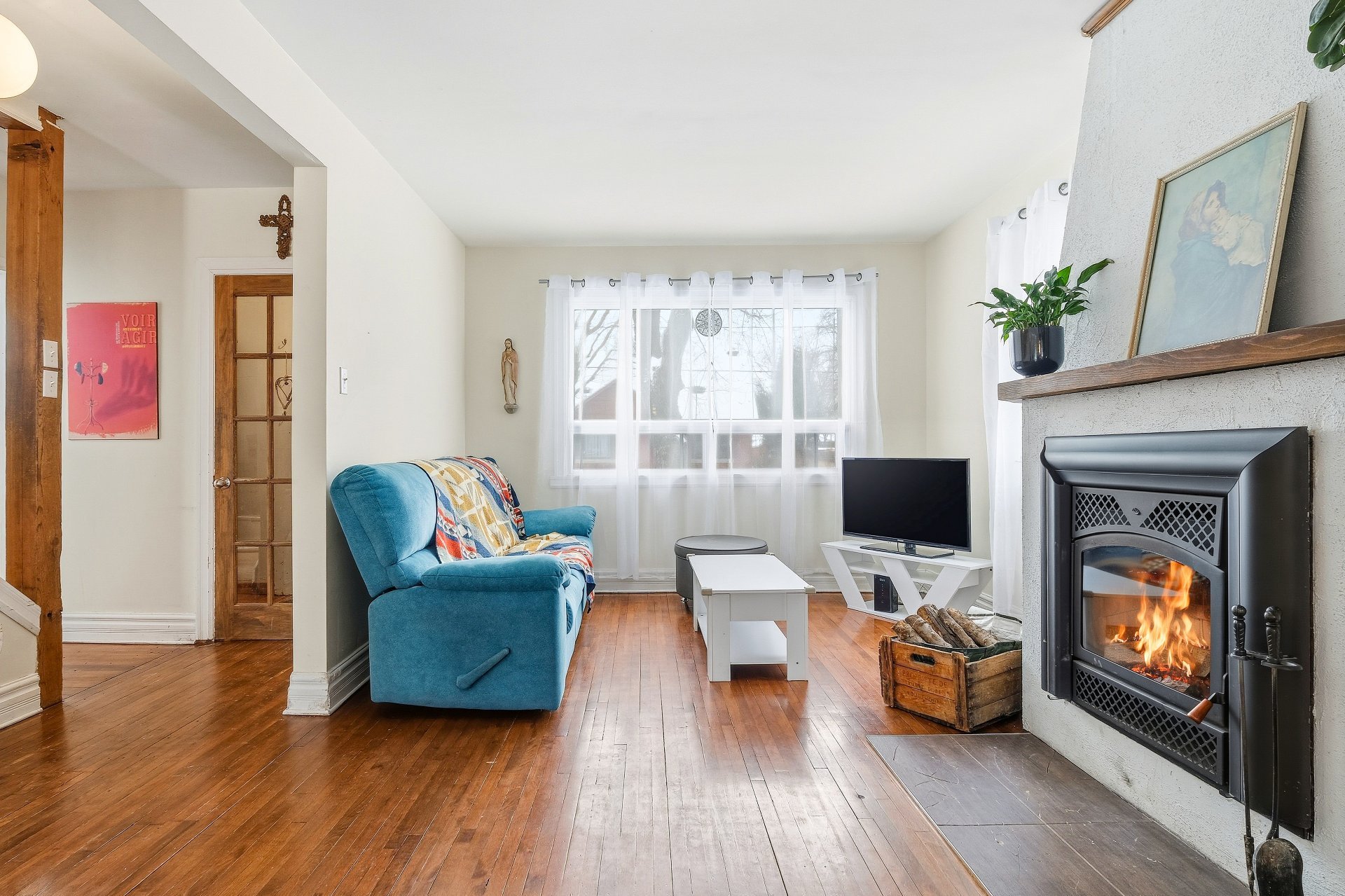 Photo - Living room