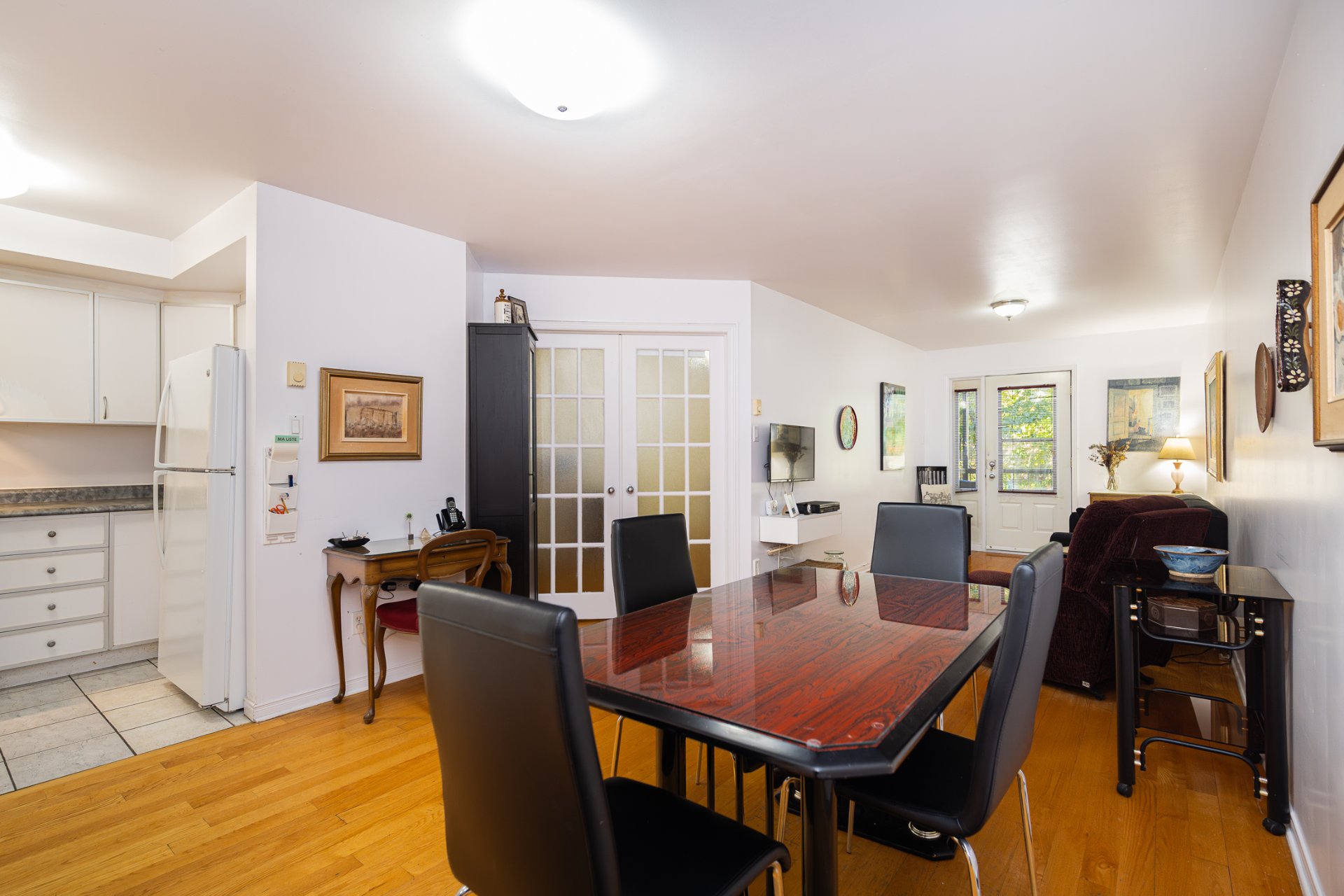 Photo - Salle à manger