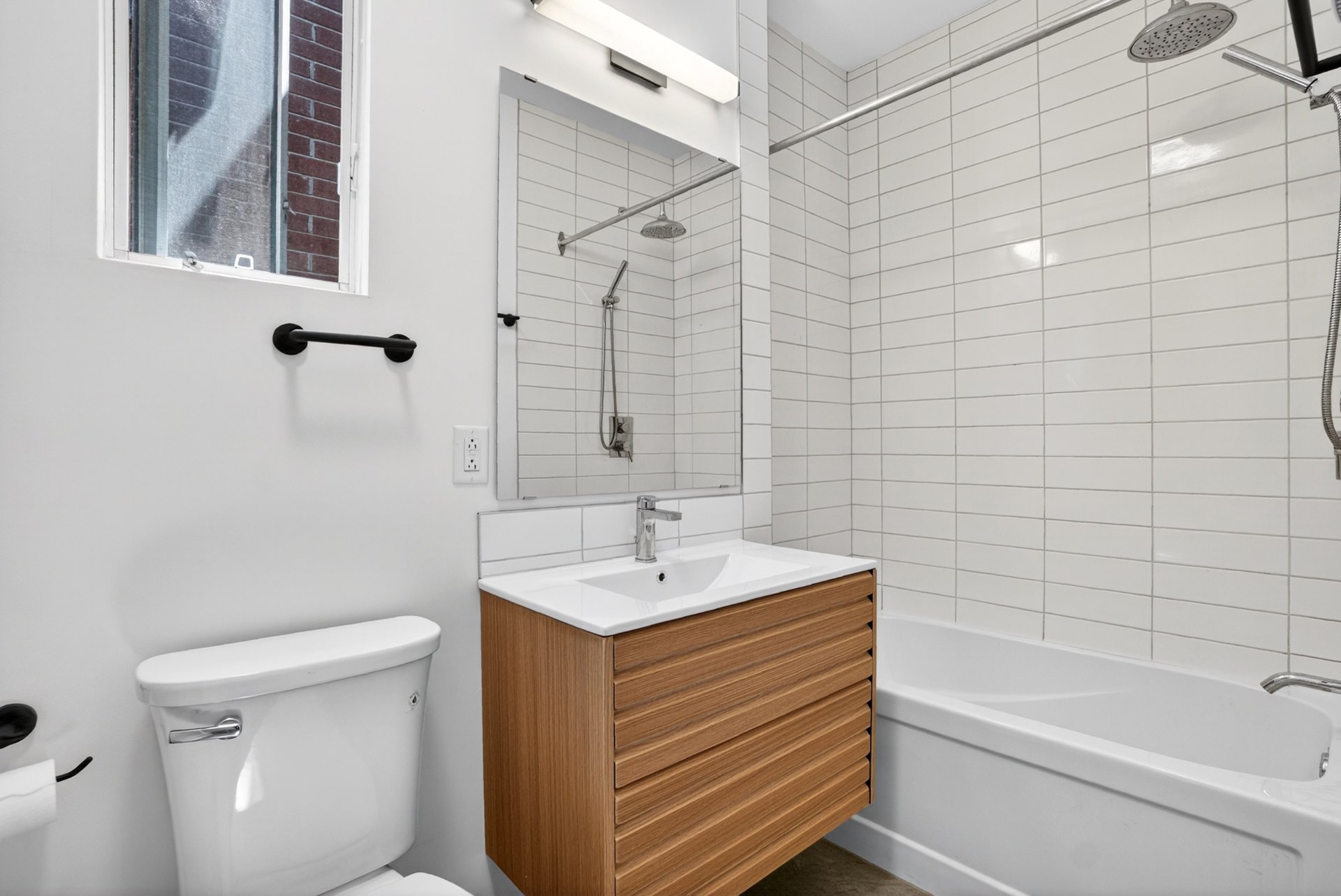 Photo - Bathroom