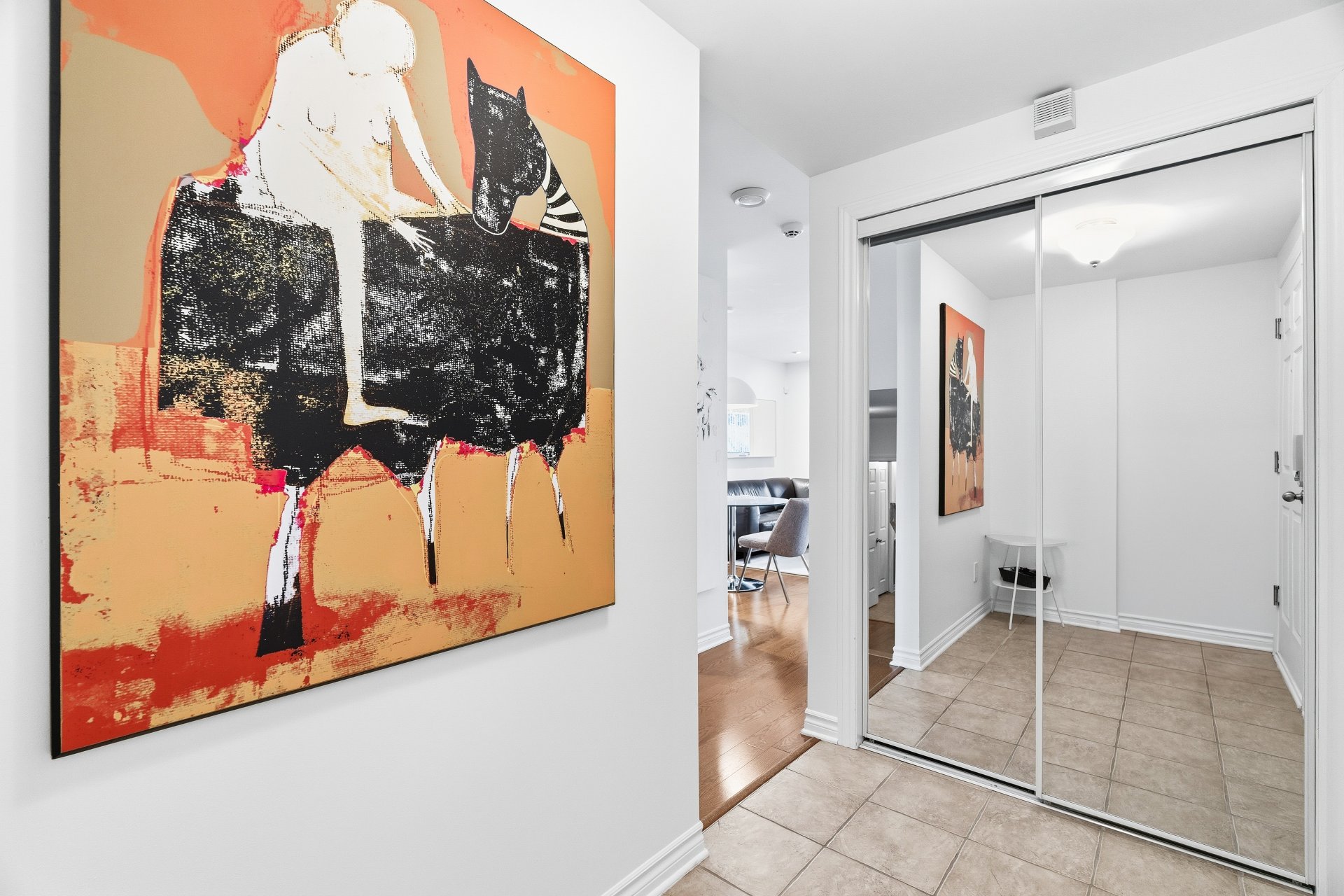 Photo - Hallway