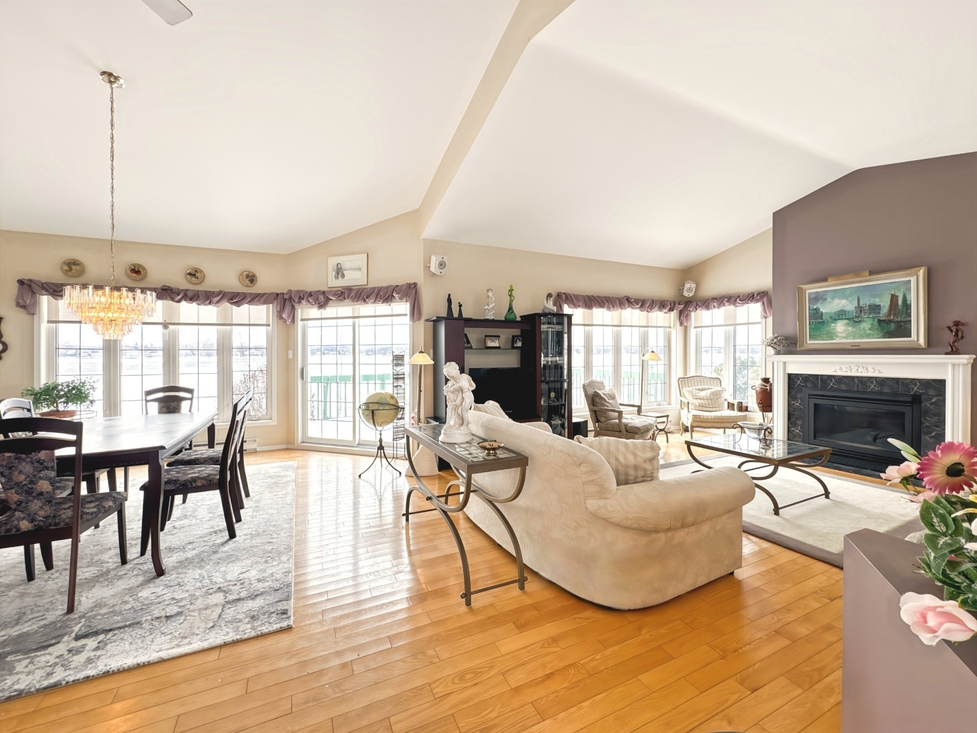 Photo - Overall View