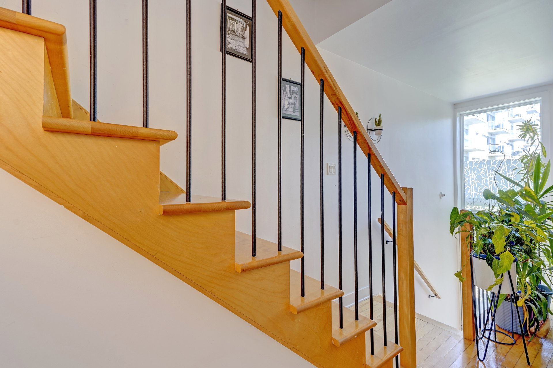 Photo - Hallway