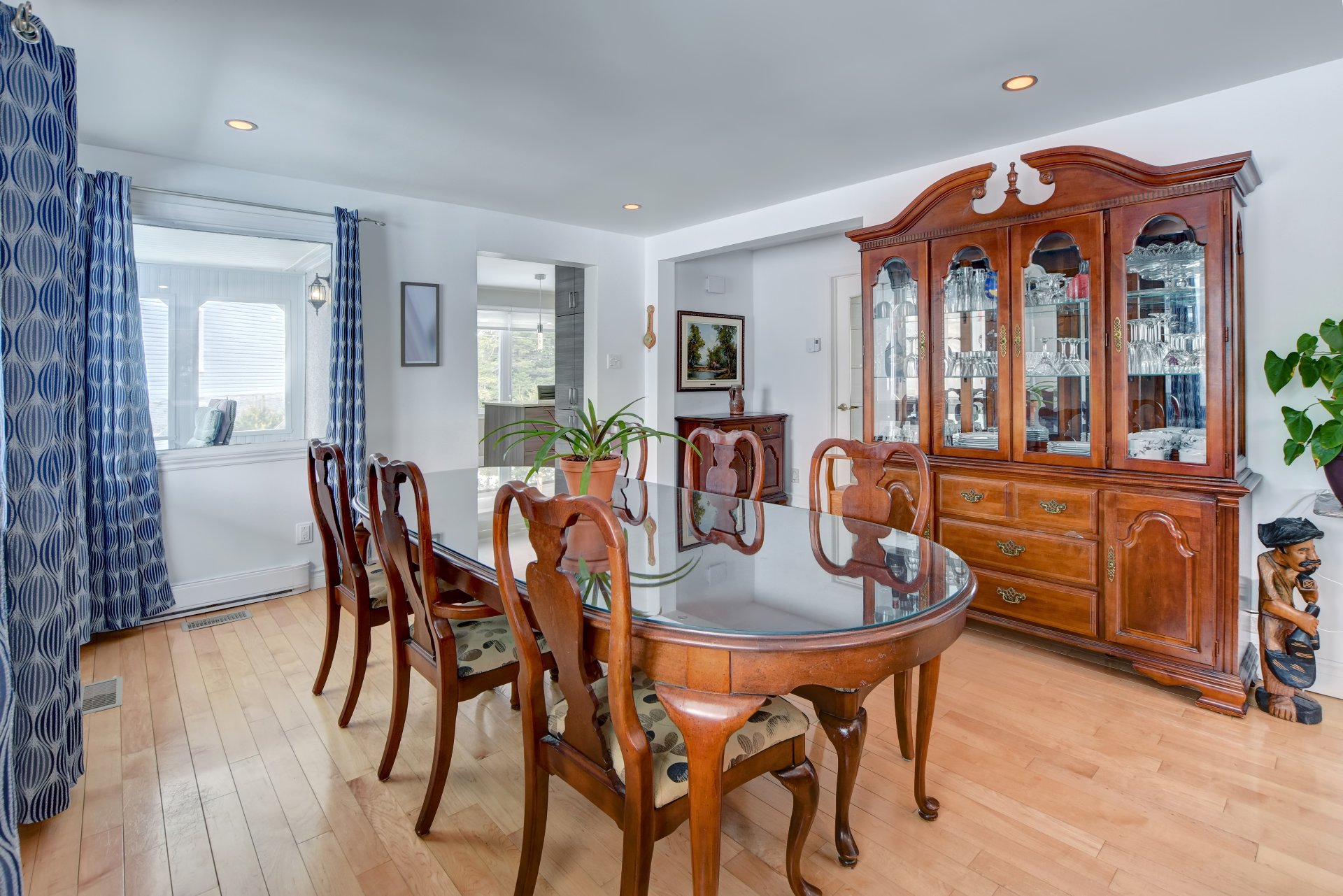 Photo - Salle à manger