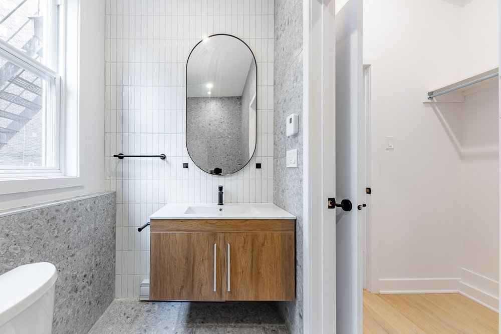 Photo - Salle de bains attenante à la CCP