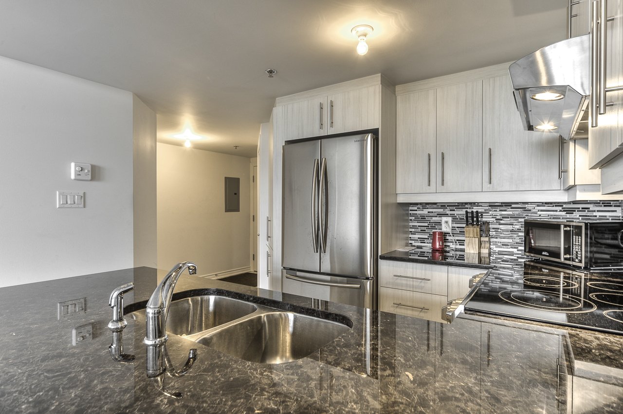 Photo - Kitchen