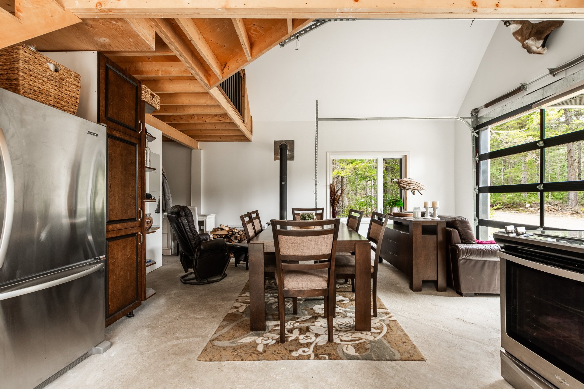 Photo - Interior
