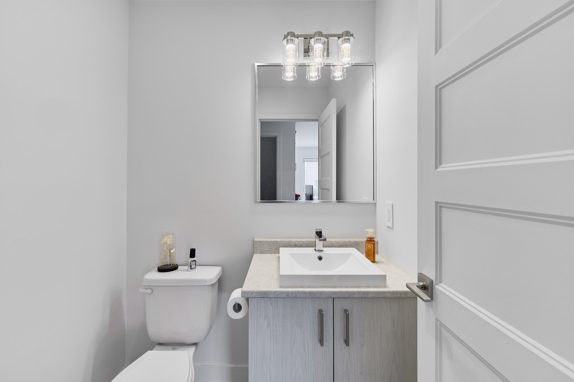 Photo - Washroom