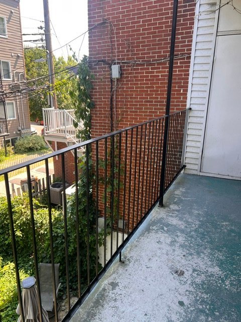 Photo - Balcony