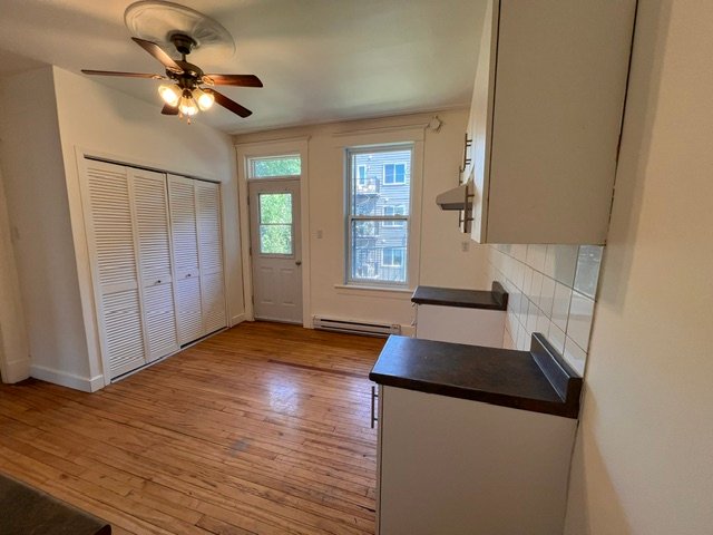 Photo - Kitchen