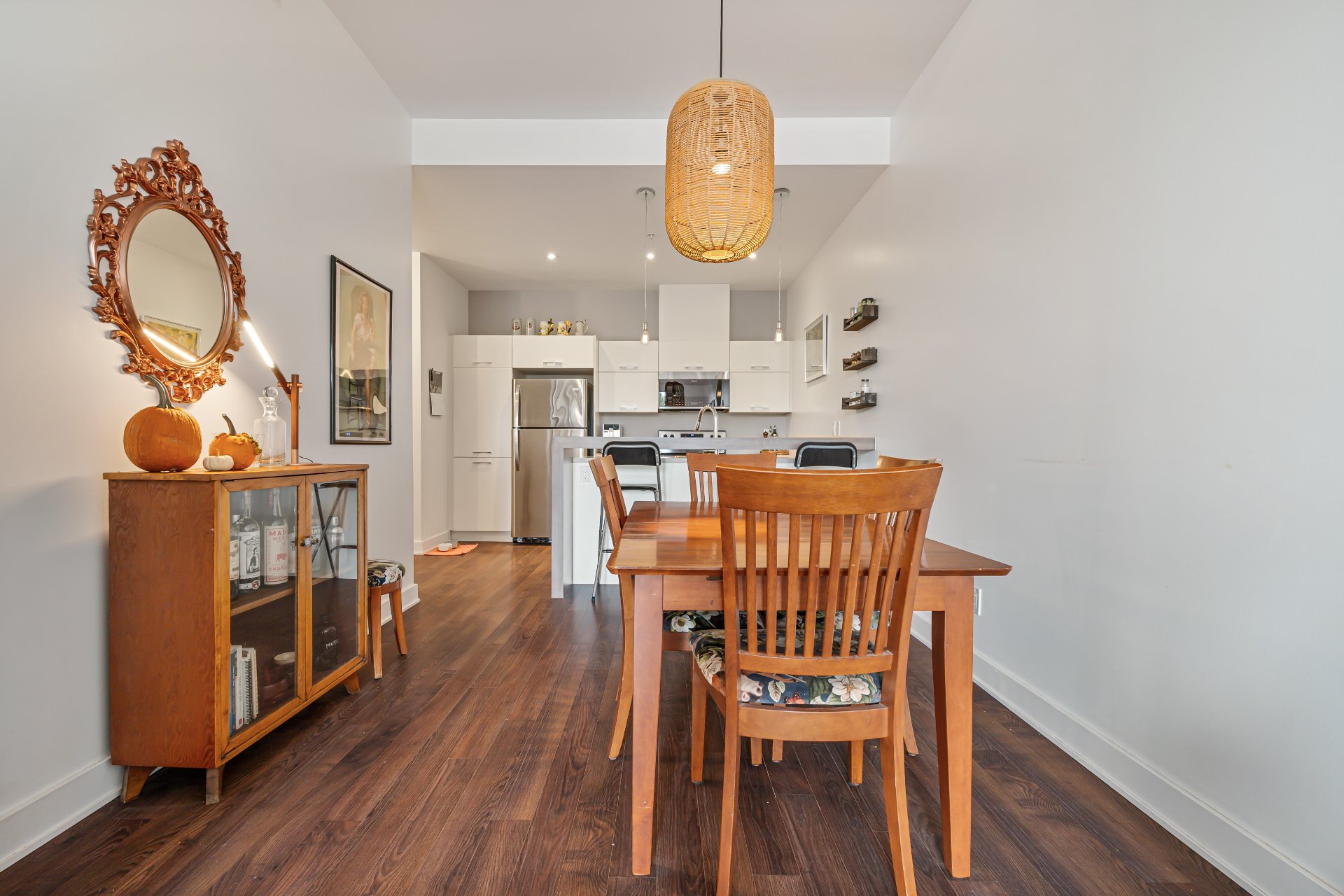 Photo - Salle à manger