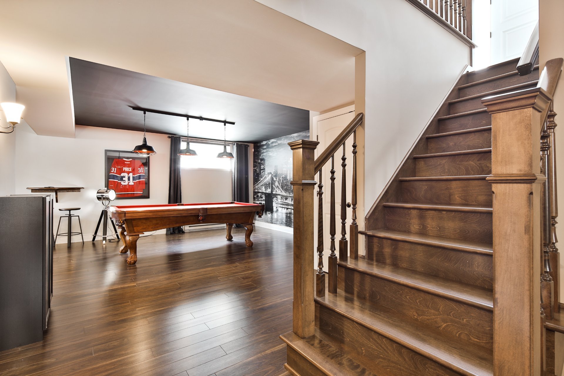 Photo - Family room