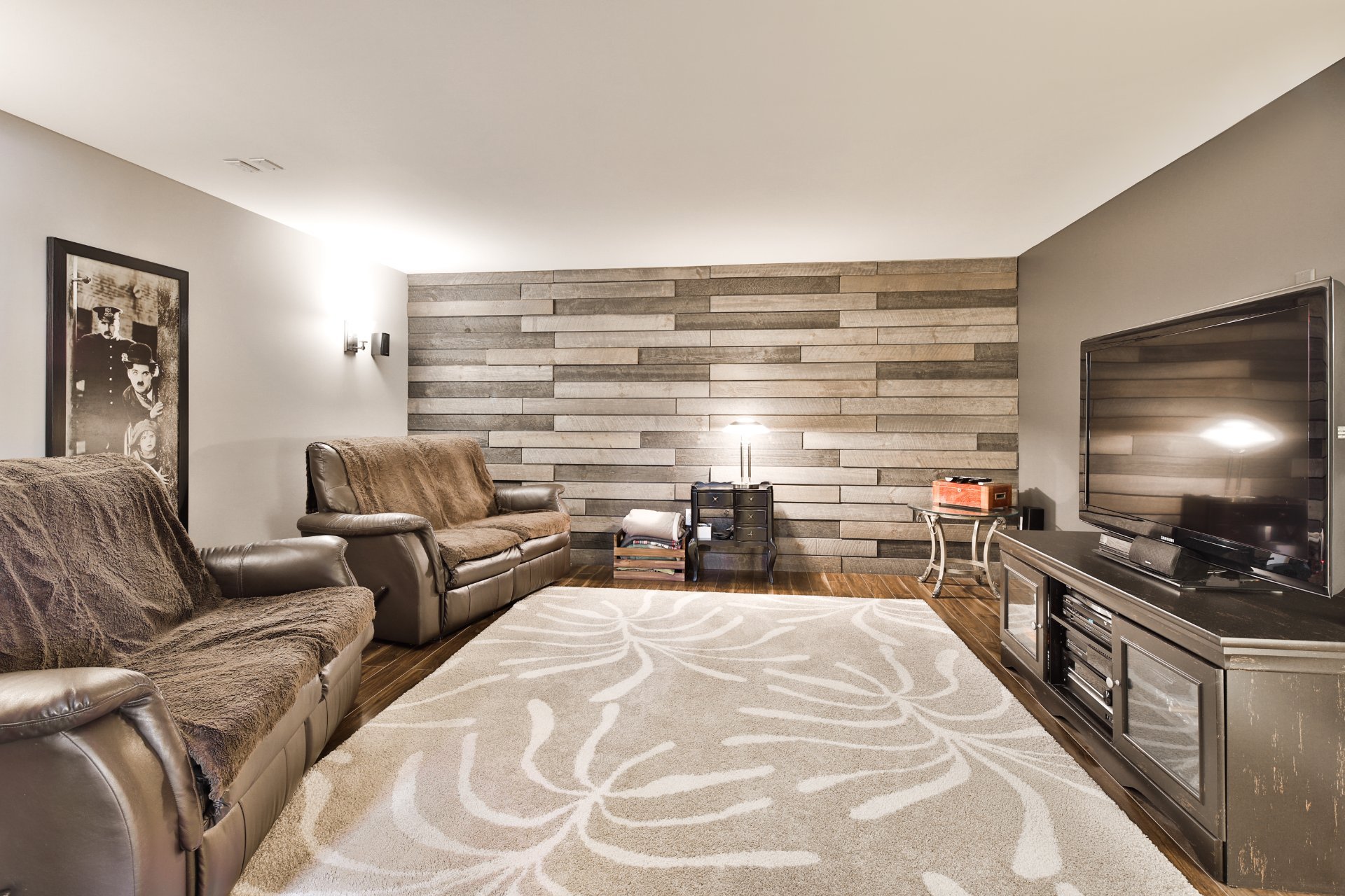 Photo - Home theatre