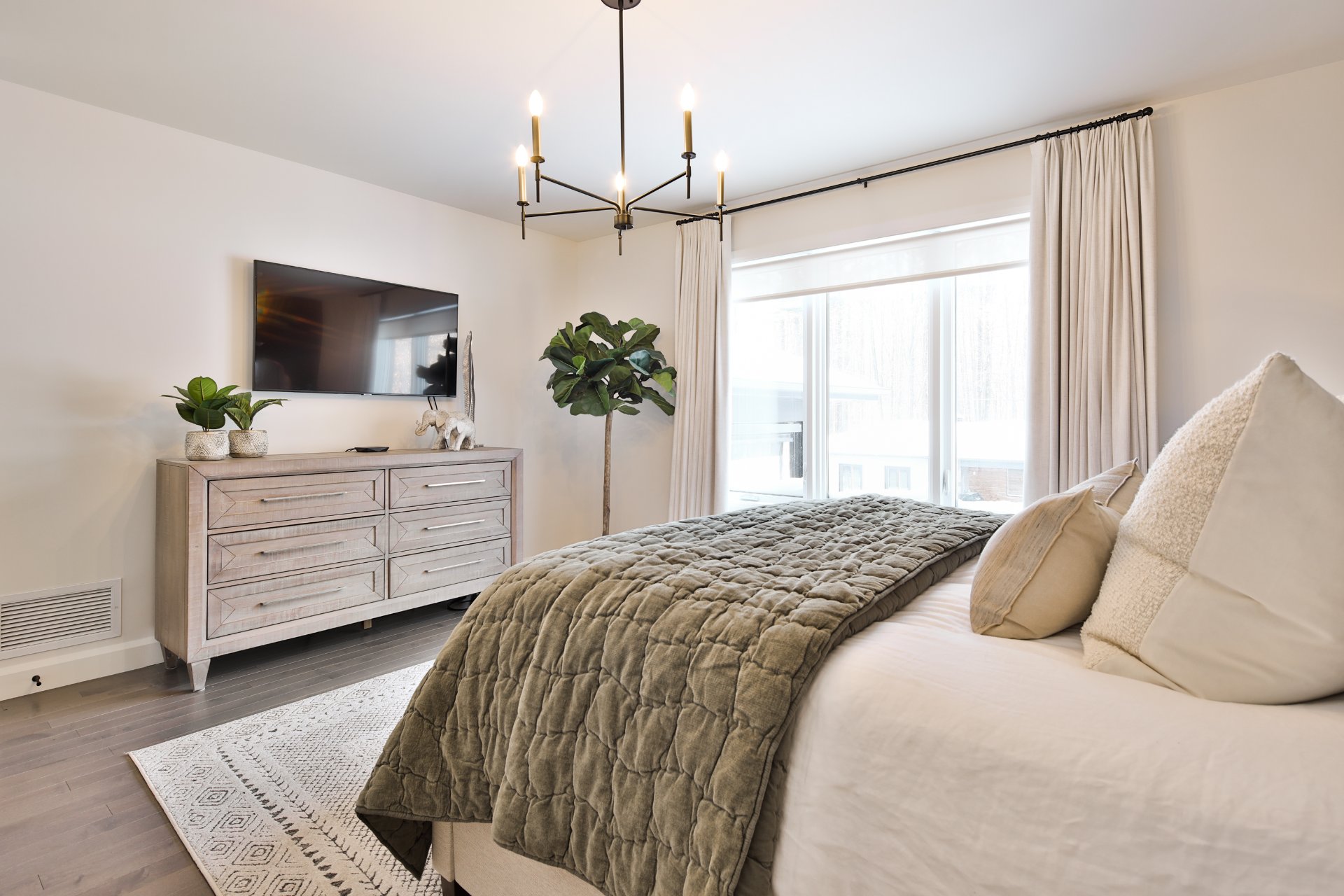 Photo - Primary bedroom