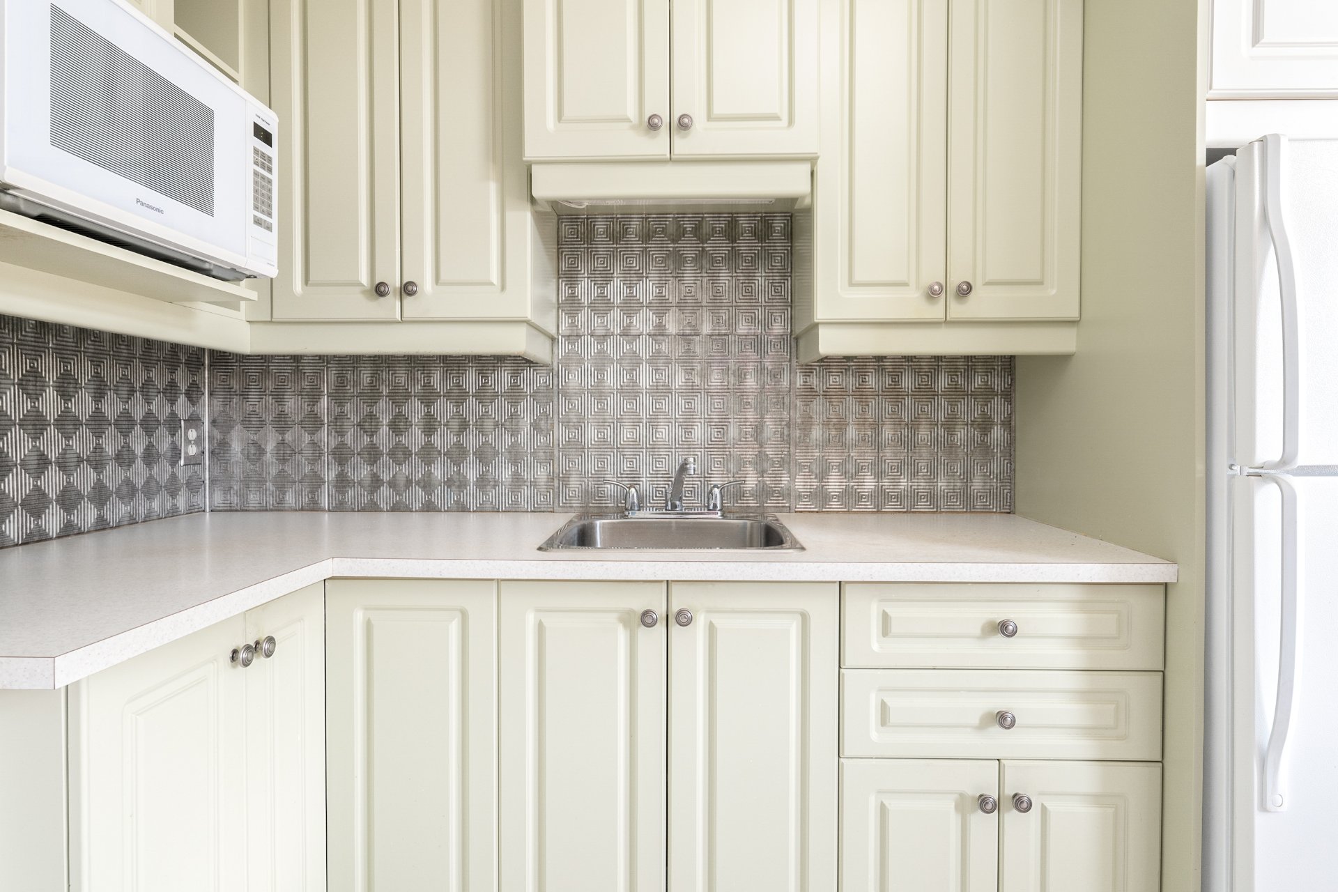 Photo - Kitchen