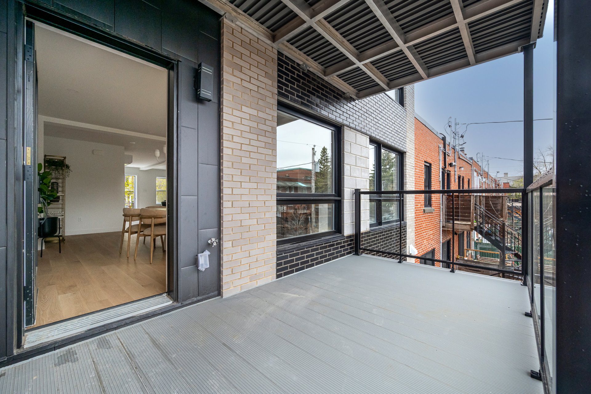 Photo - Balcon
