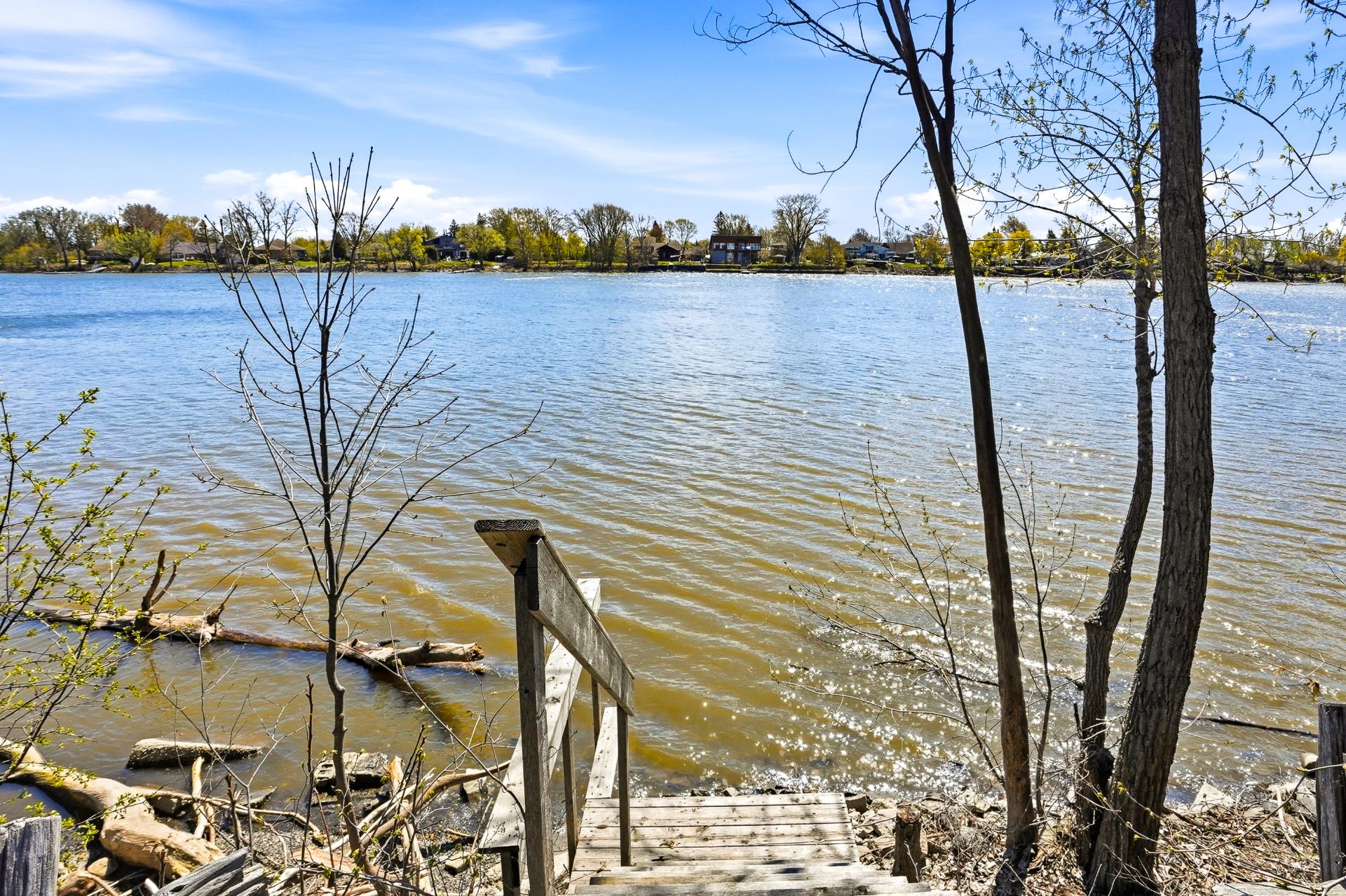 Photo - Accès au plan d'eau