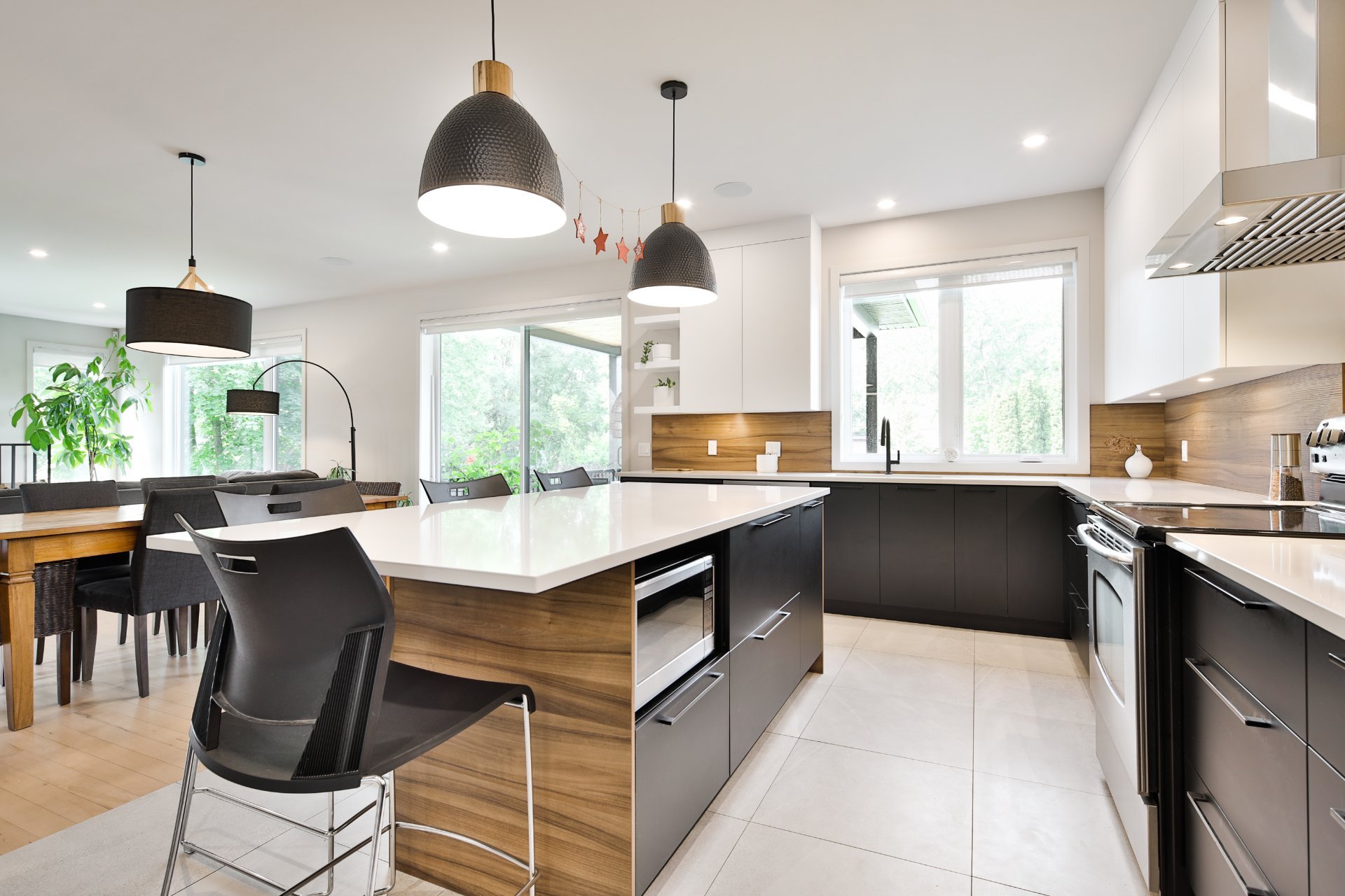 Photo - Kitchen