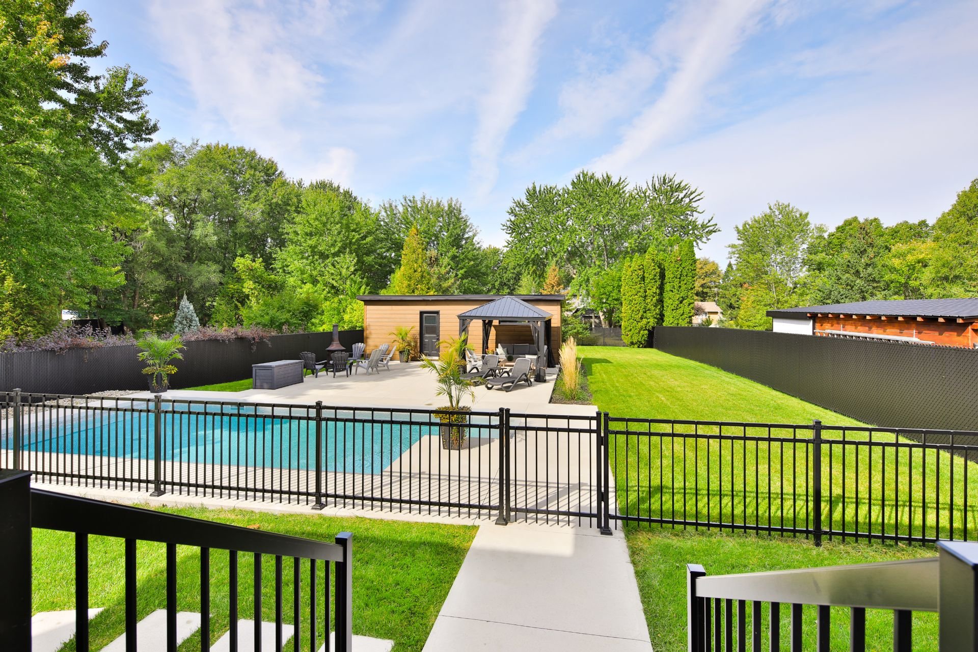 Photo - Backyard