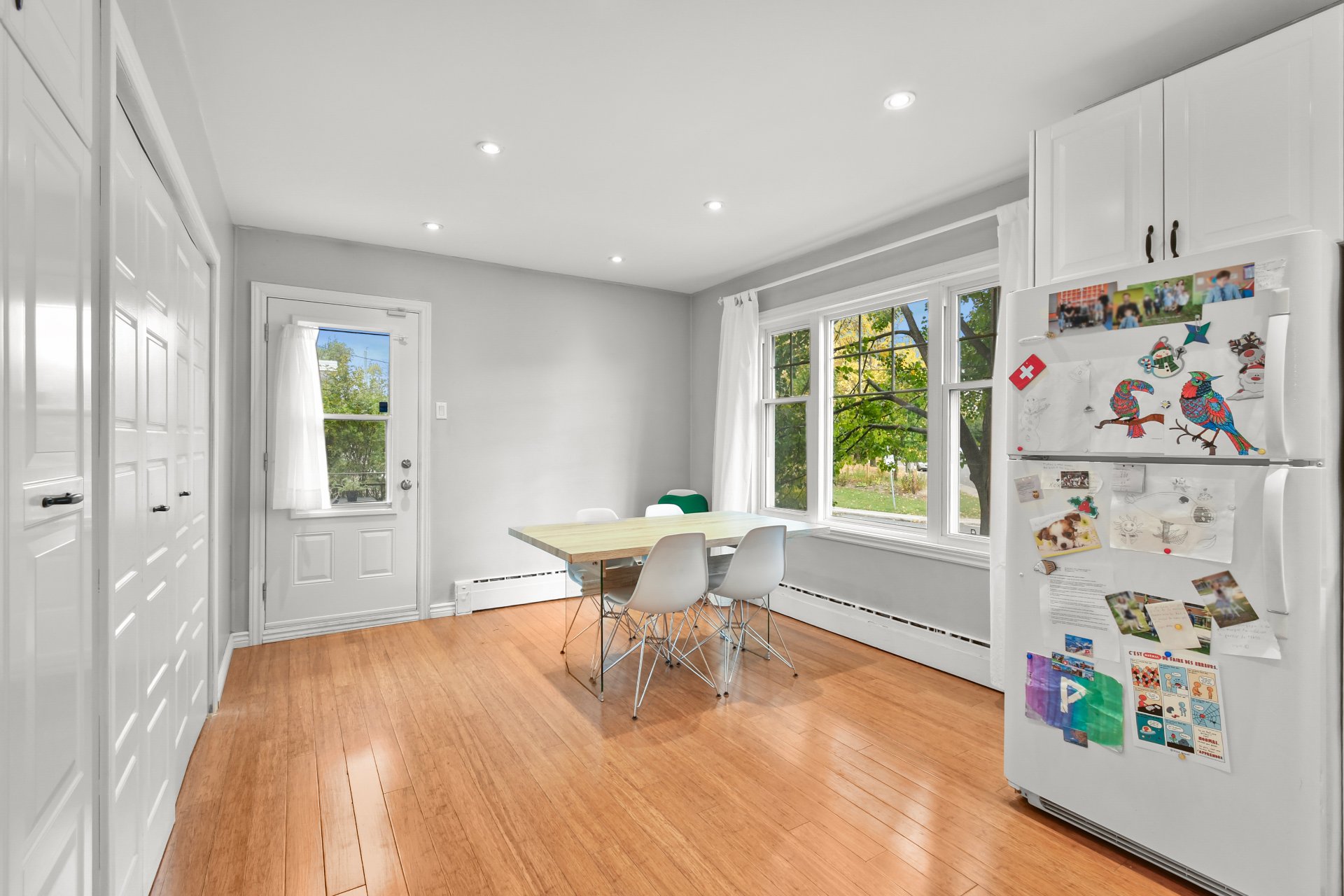 Photo - Salle à manger