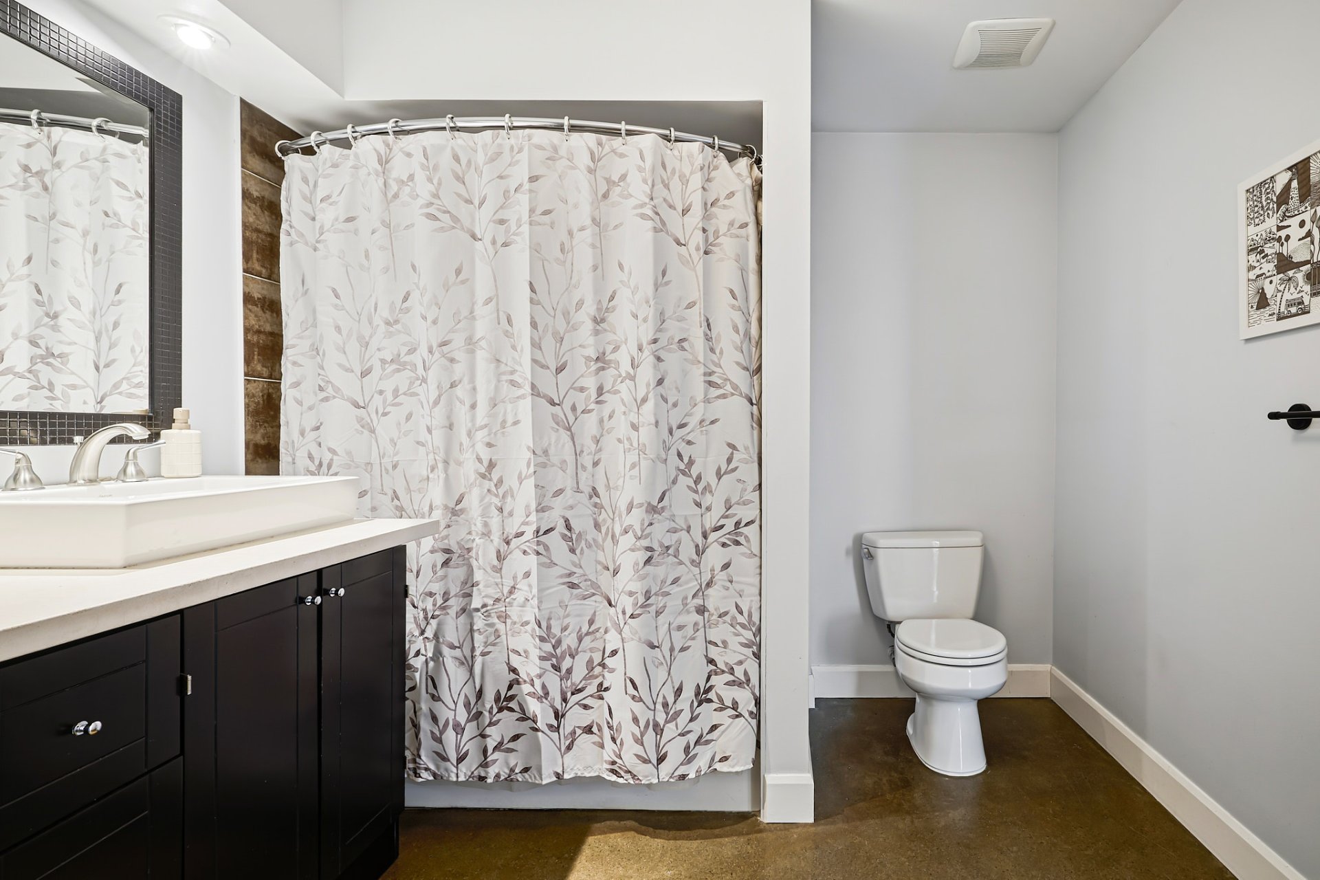 Photo - Bathroom