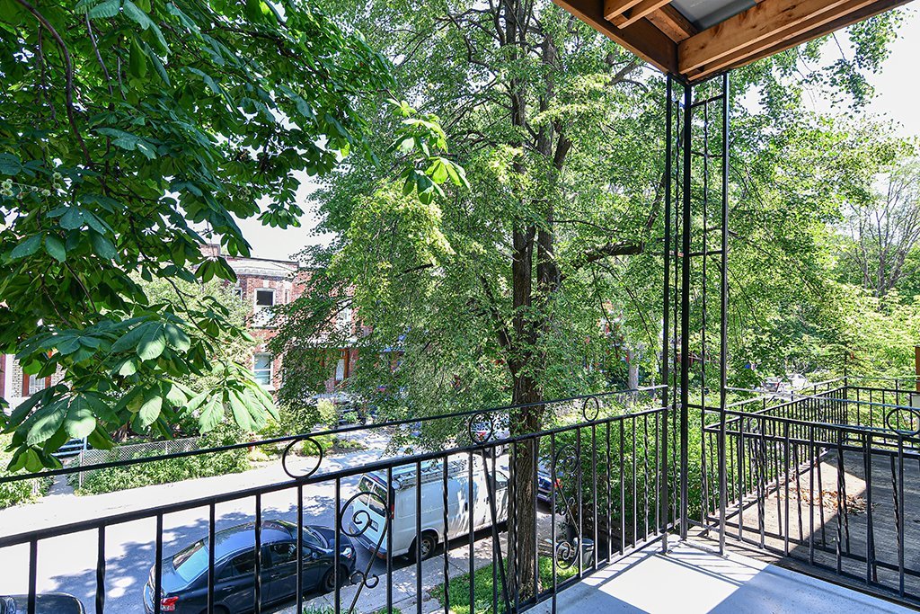 Photo - Balcon