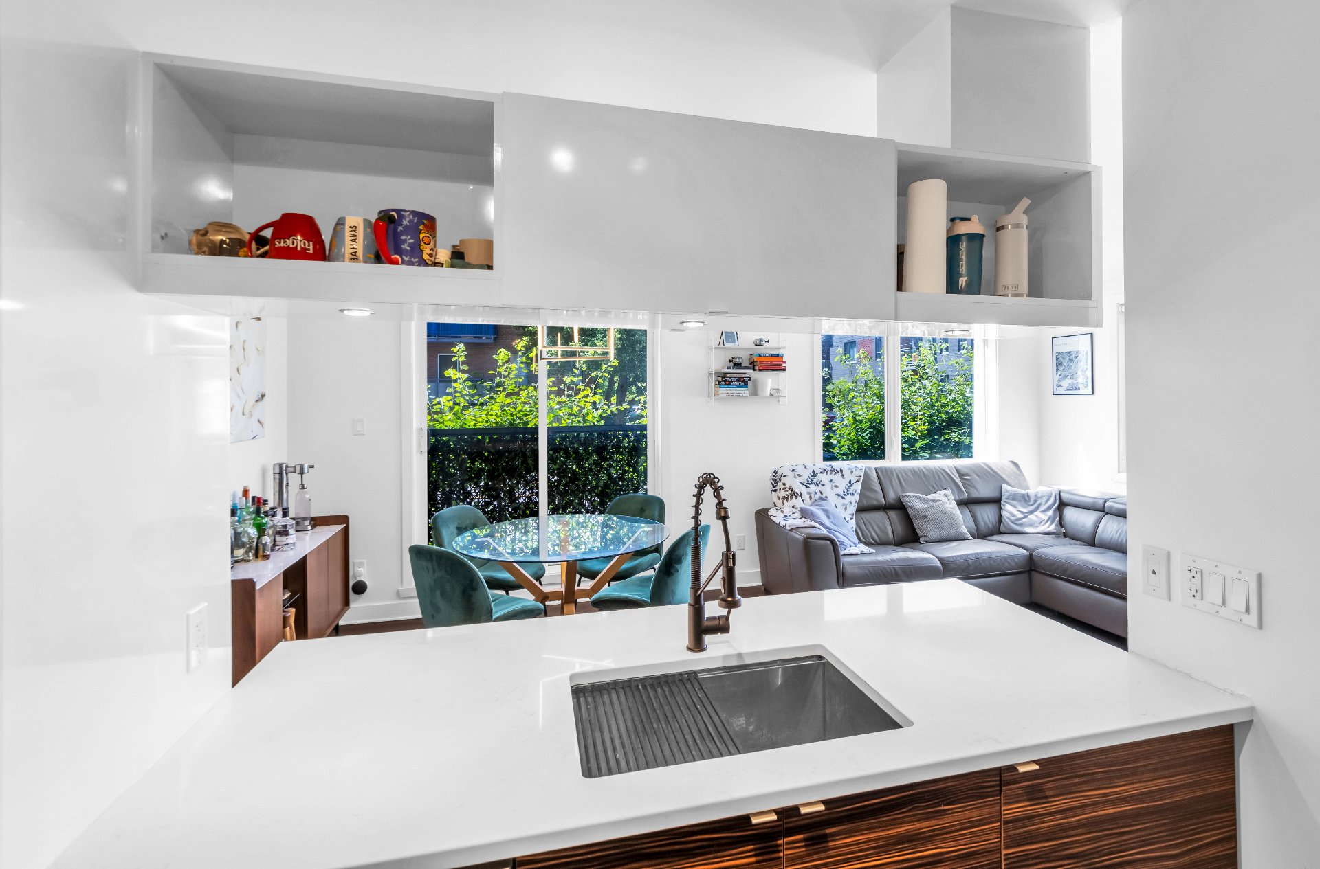 Photo - Kitchen
