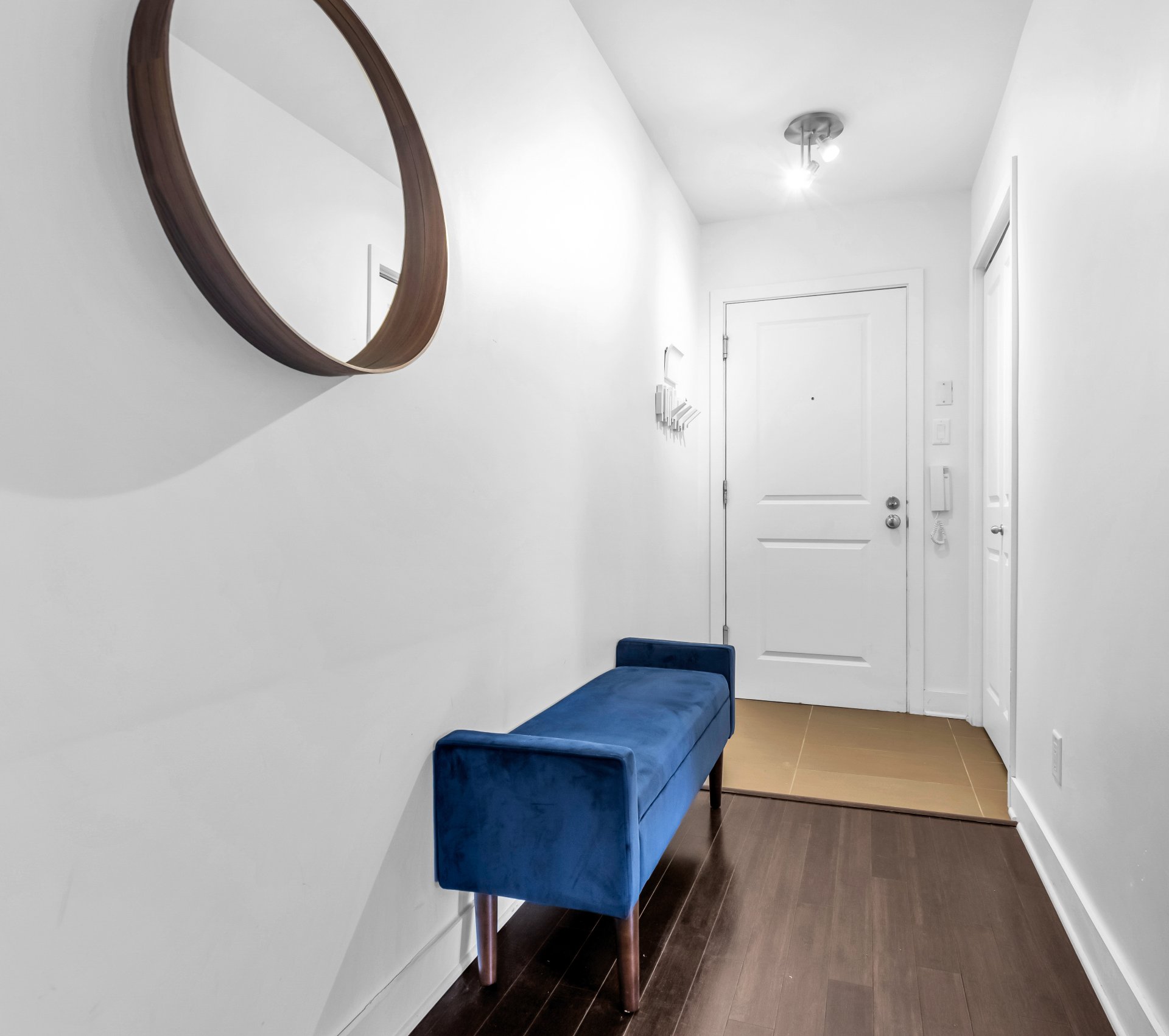 Photo - Hallway
