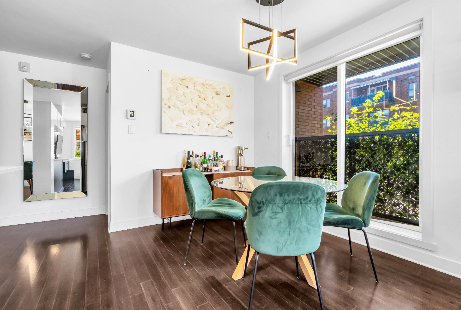 Photo - Dining room