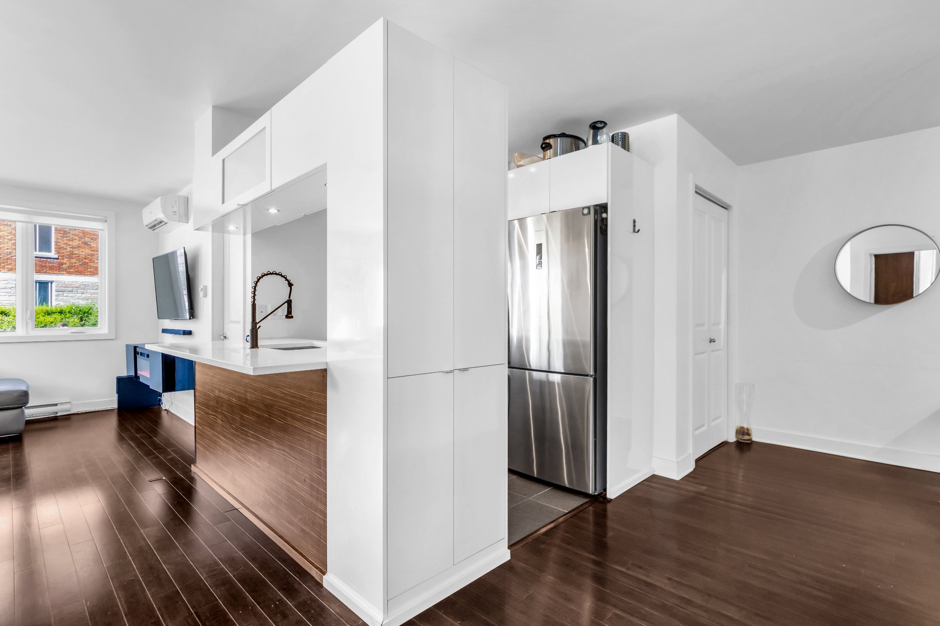 Photo - Kitchen