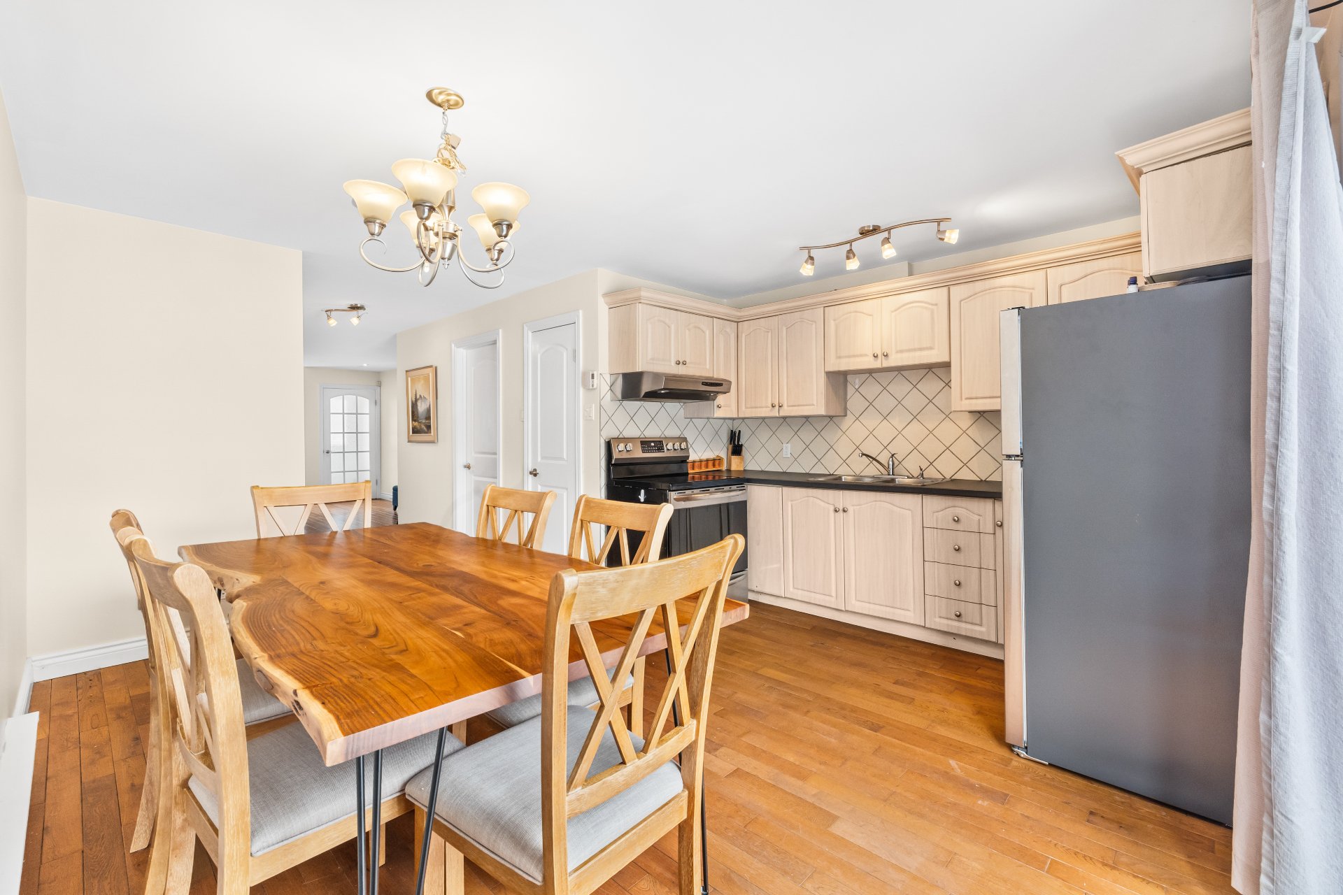 Photo - Salle à manger